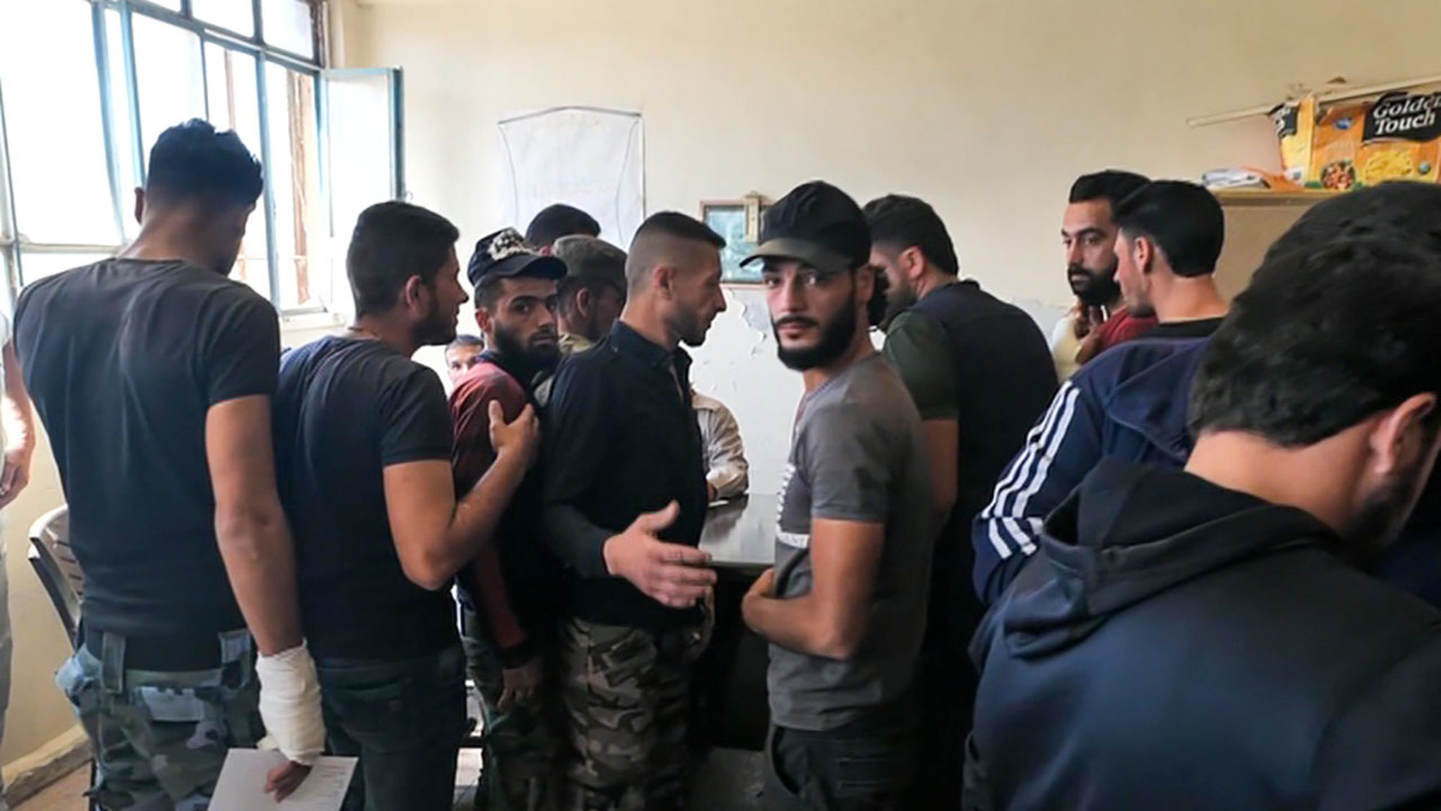 В Сирии сдались более тысячи боевиков