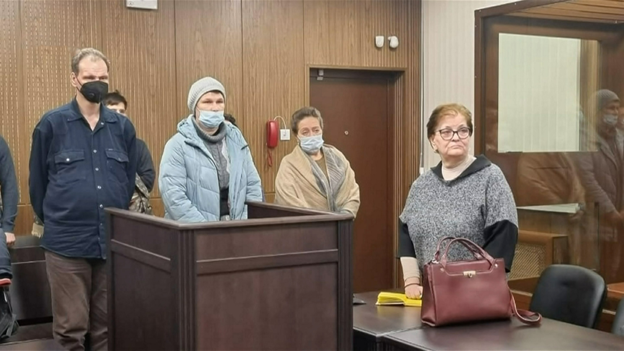 Не лечили, а калечили: врач и медсестра столичной клиники отправятся в тюрьму