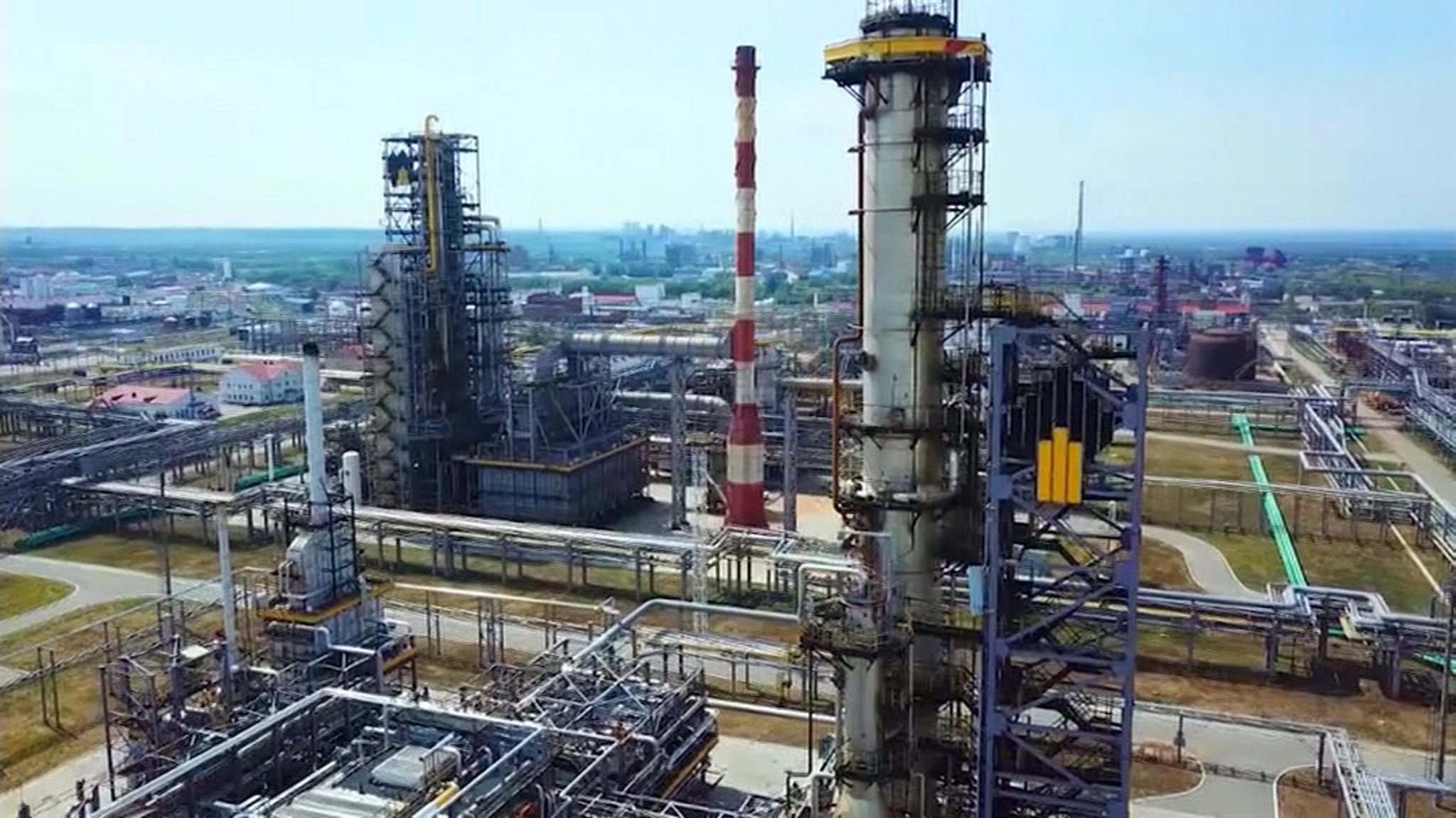 Индия не будет соблюдать "потолок цен" на российскую нефть