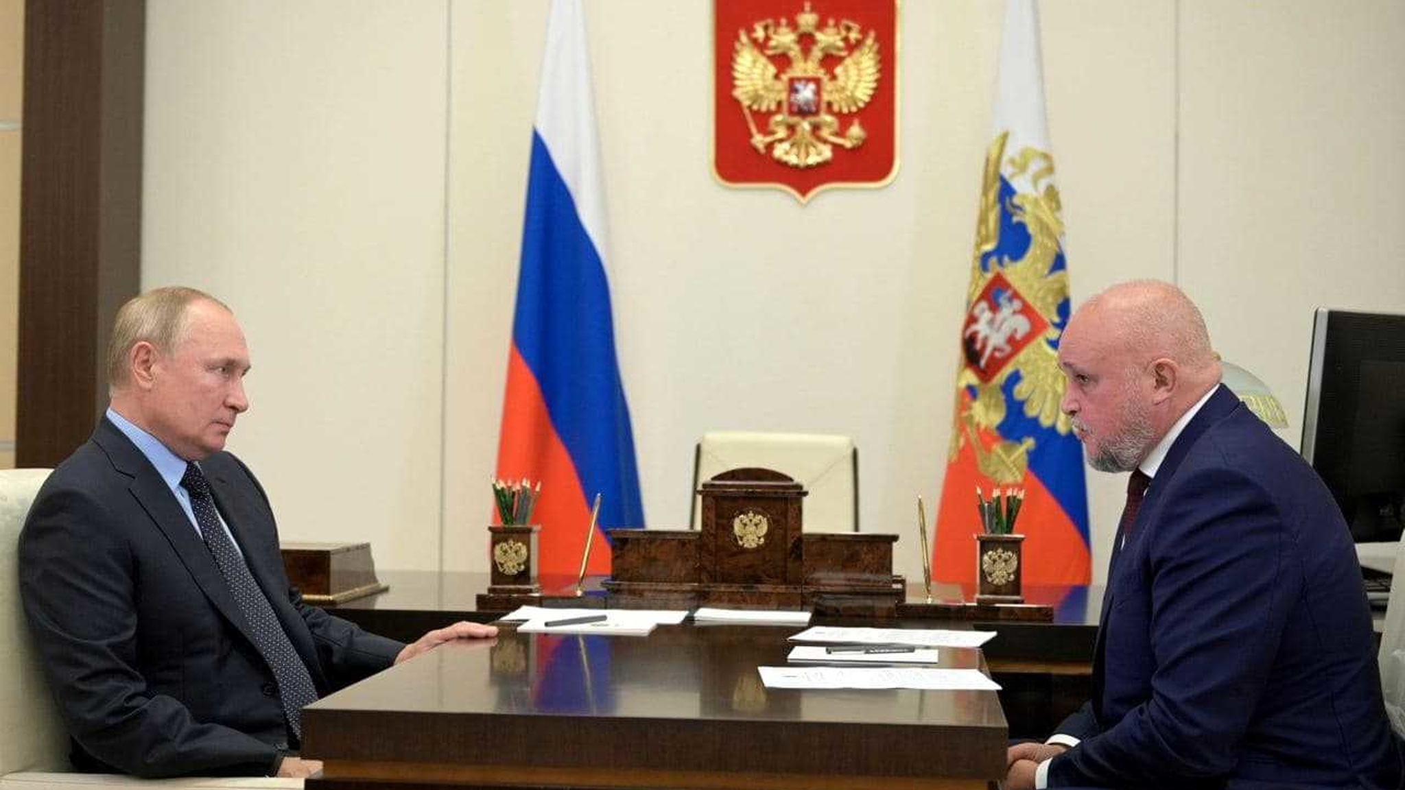 Путин провел встречу с губернатором Кемеровской области