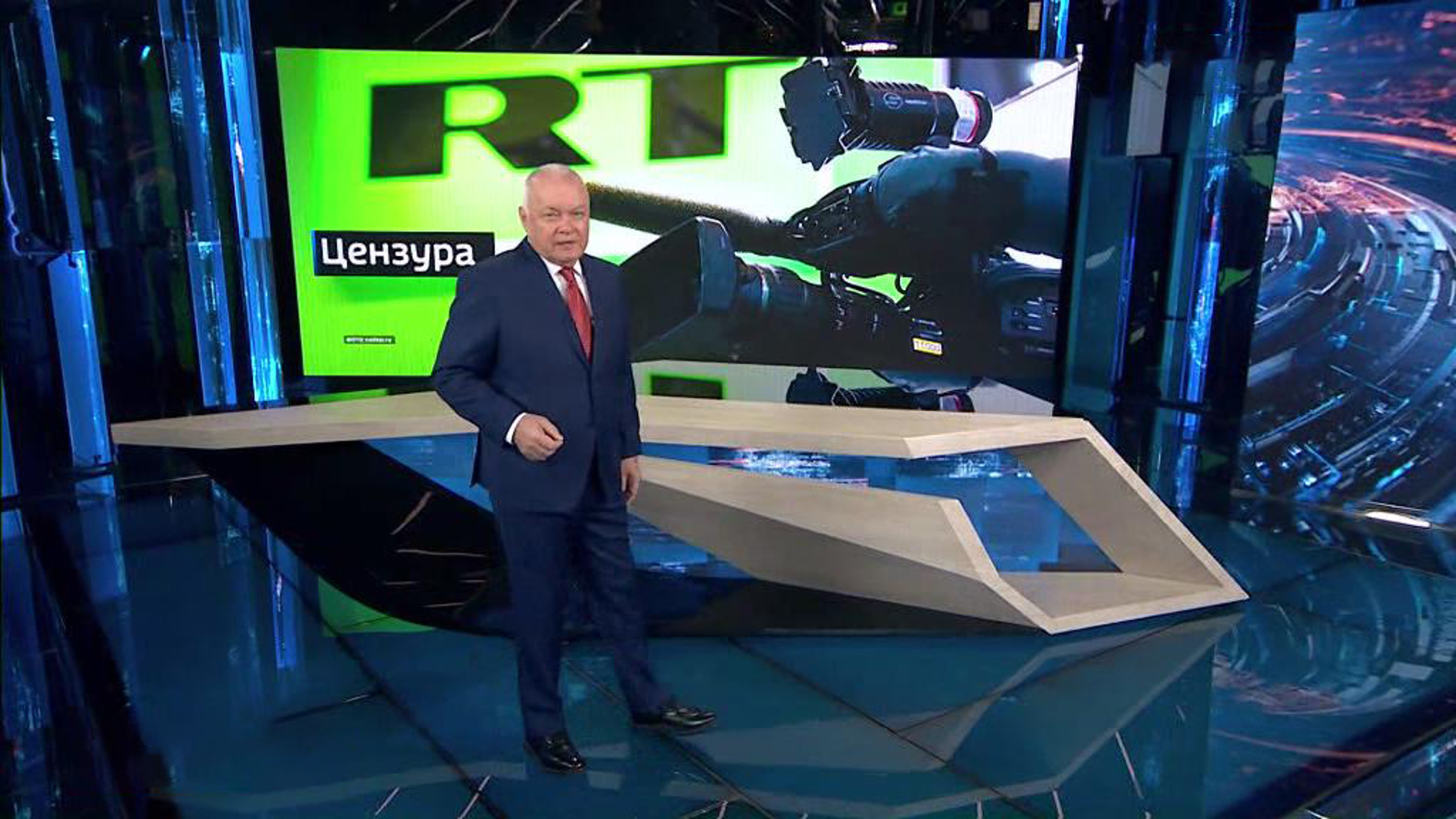 За что RT травят в ЕС