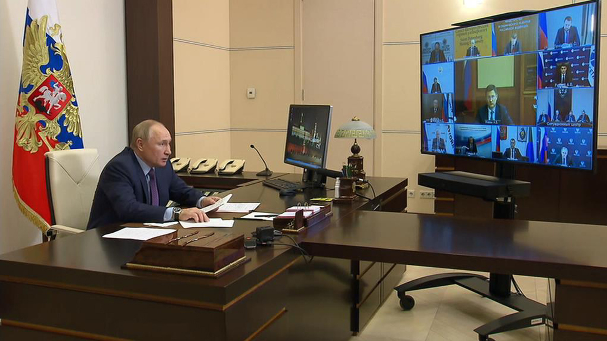 Путин заявил о дефиците газа в Европе из-за холодной зимы