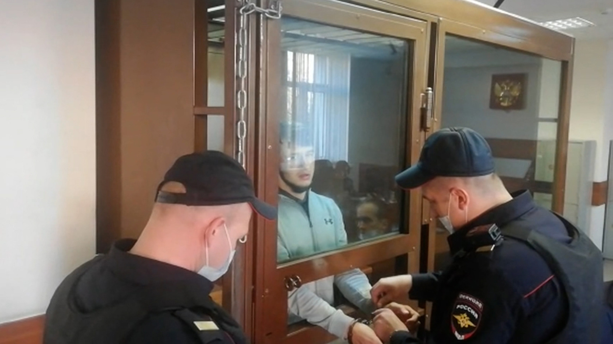 Заступившегося за девушку в метро наградят медалью "Доблесть и отвага"