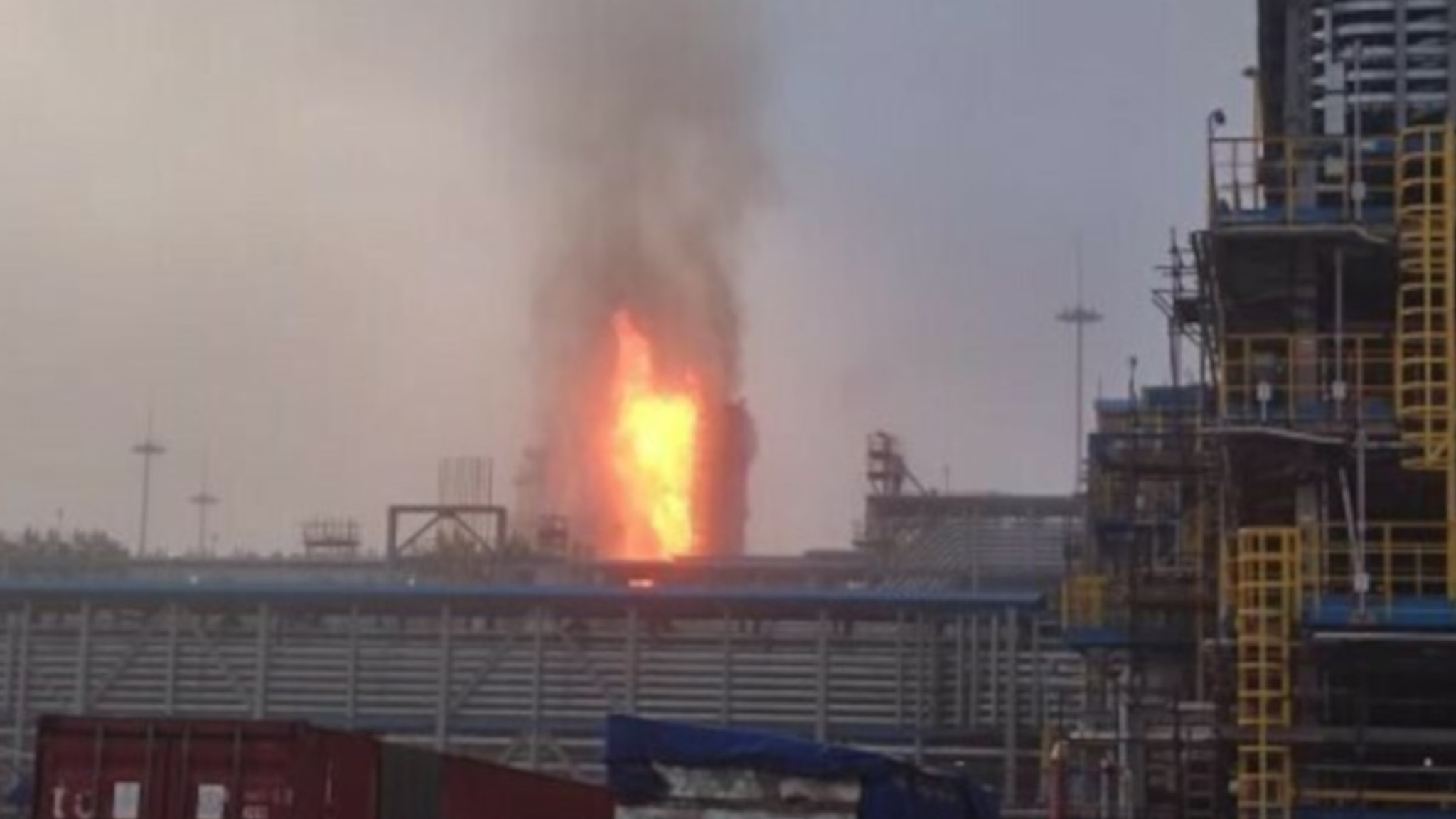Амурский газоперерабатывающий завод остановил переработку природного газа