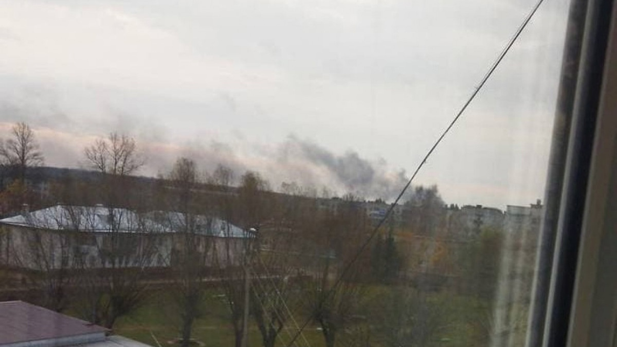 Пожару на пороховом заводе предшествовал взрыв, число жертв растет
