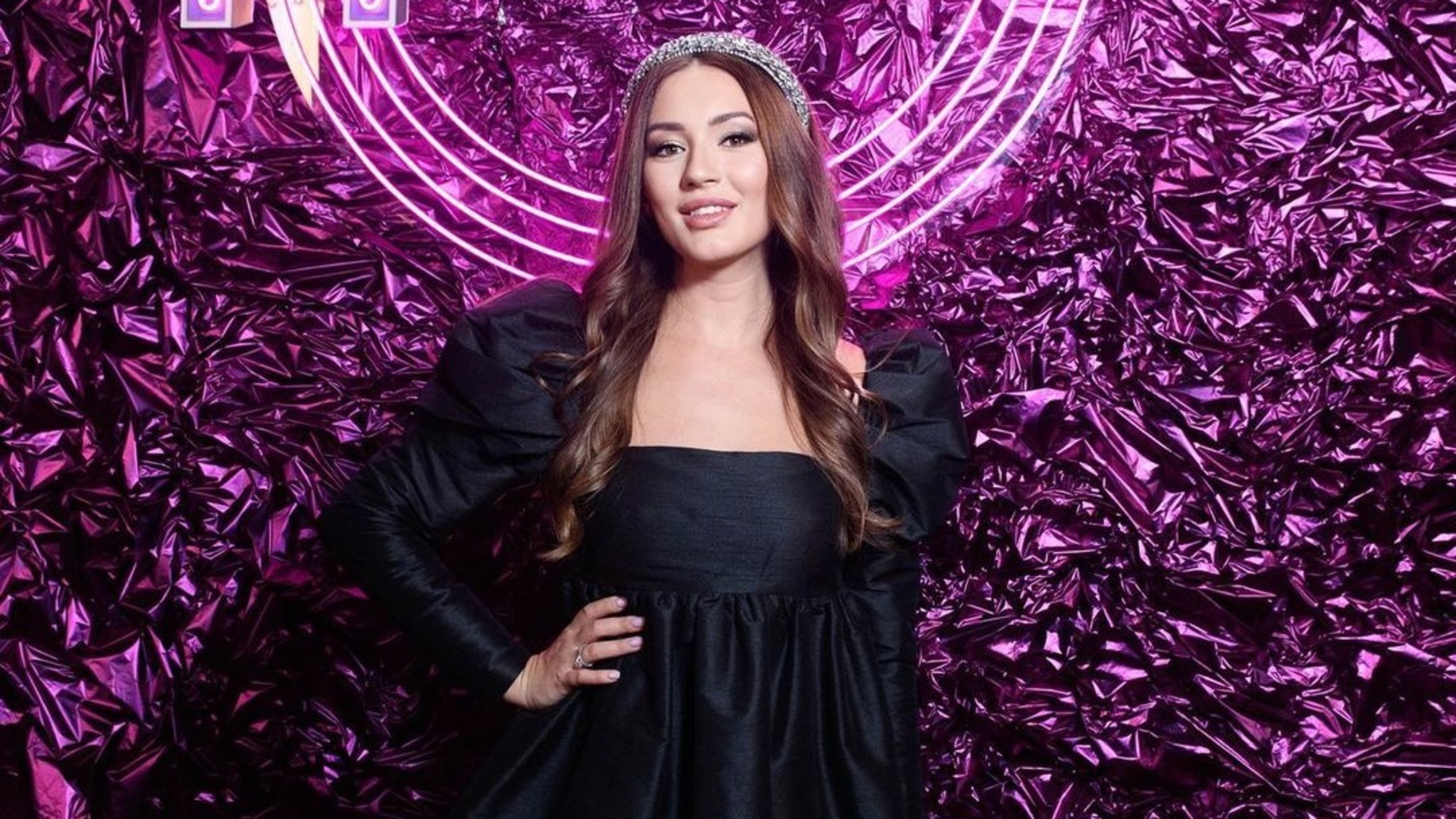 Дочь Александра Серова во второй раз станет матерью