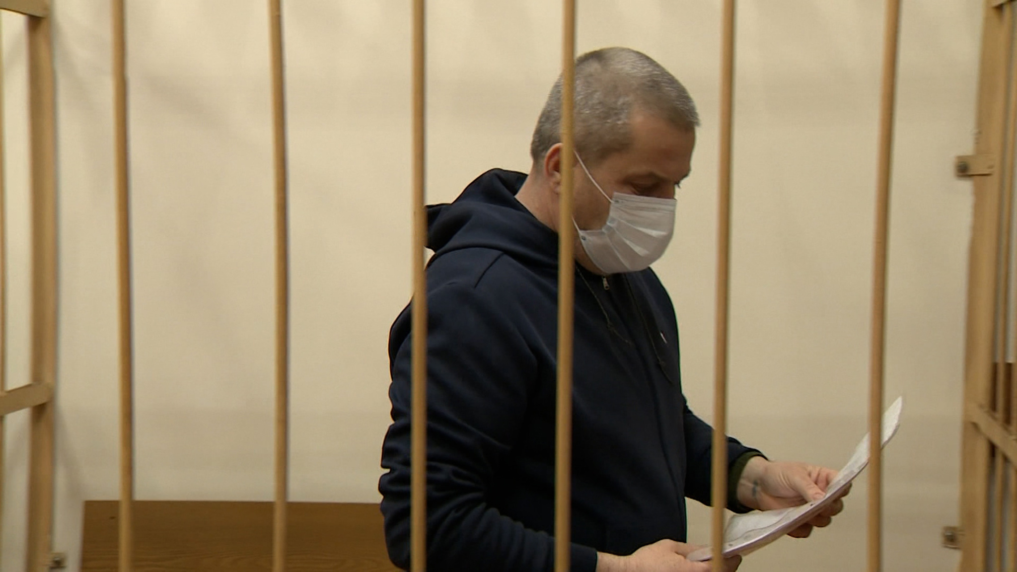 Директор стройфирмы собрал миллионы и сбежал, оставив дольщиков ни с чем