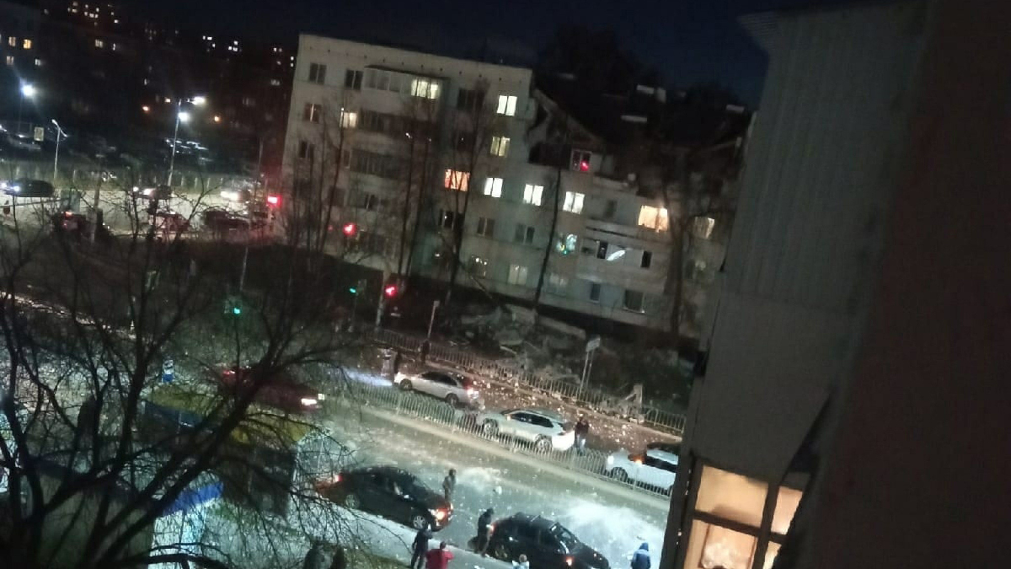 Ещё двух человек удалось спасти из-под завалов дома в Набережных Челнах