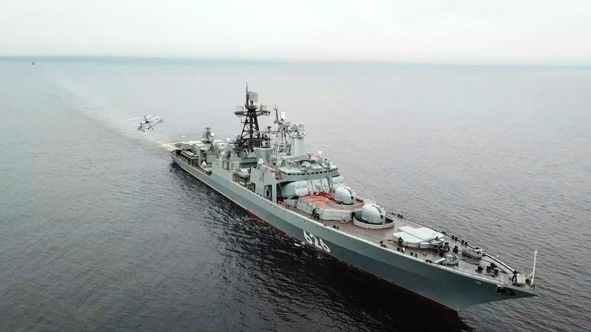 Испугались одного вида. Российский боевой вертолет заставил пиратов бежать