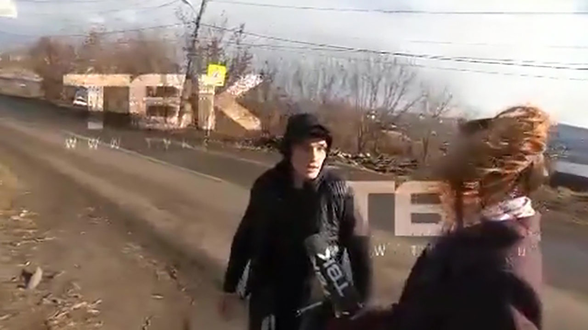 В Красноярске водители-хамы напали на случайную группу журналистов