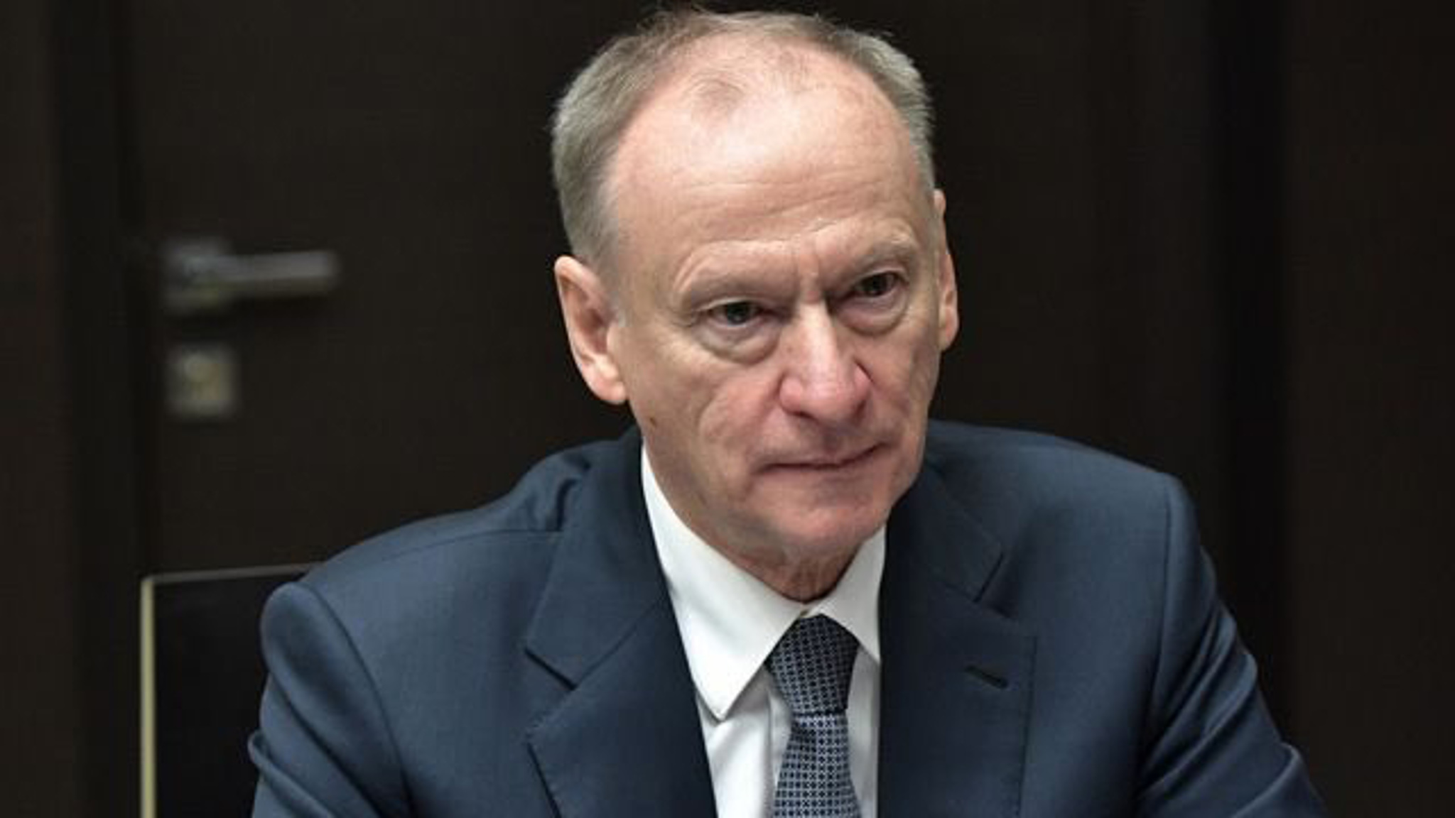 Патрушев: власти РФ не допустят дефицита продуктов в стране