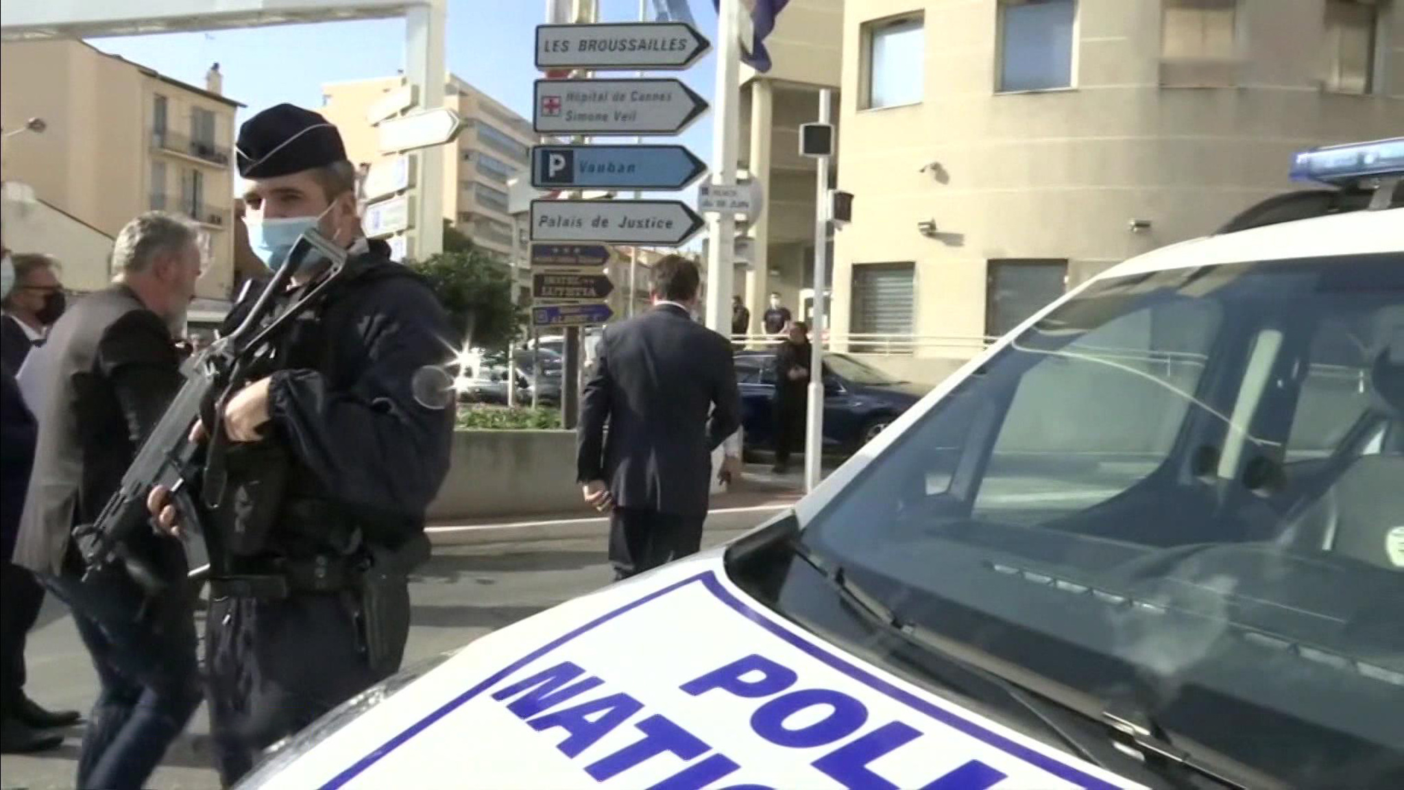 Нападение в Каннах: террористический мотив с политическими последствиями