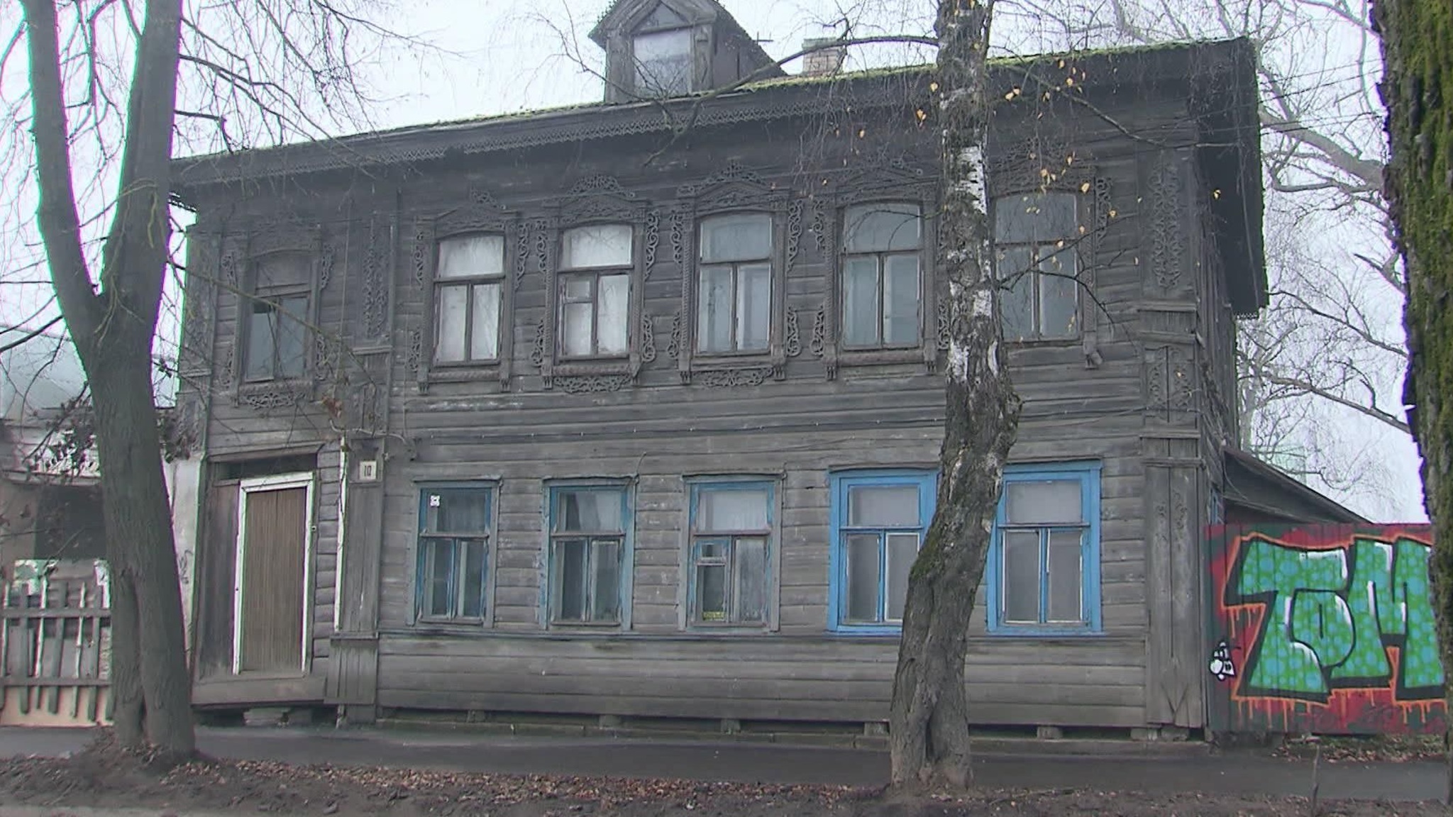В Кимрах волонтёры реставрируют старинный купеческий особняк Шокина