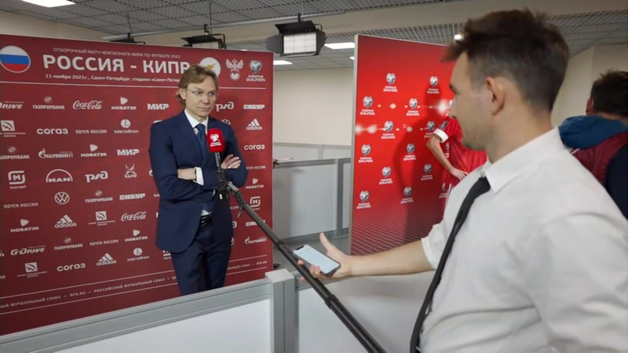 Карпин и Ерохин прокомментировали разгромную победу России