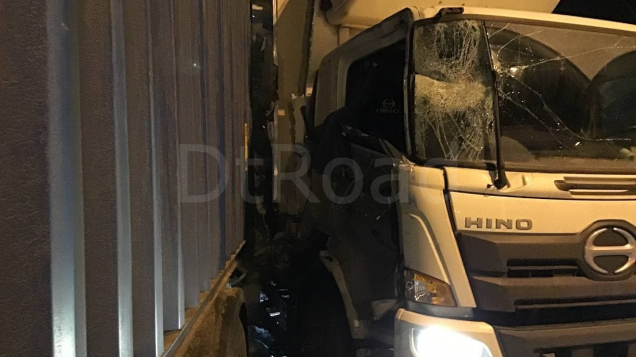 Авария с участием шести автомобилей произошла на МКАД