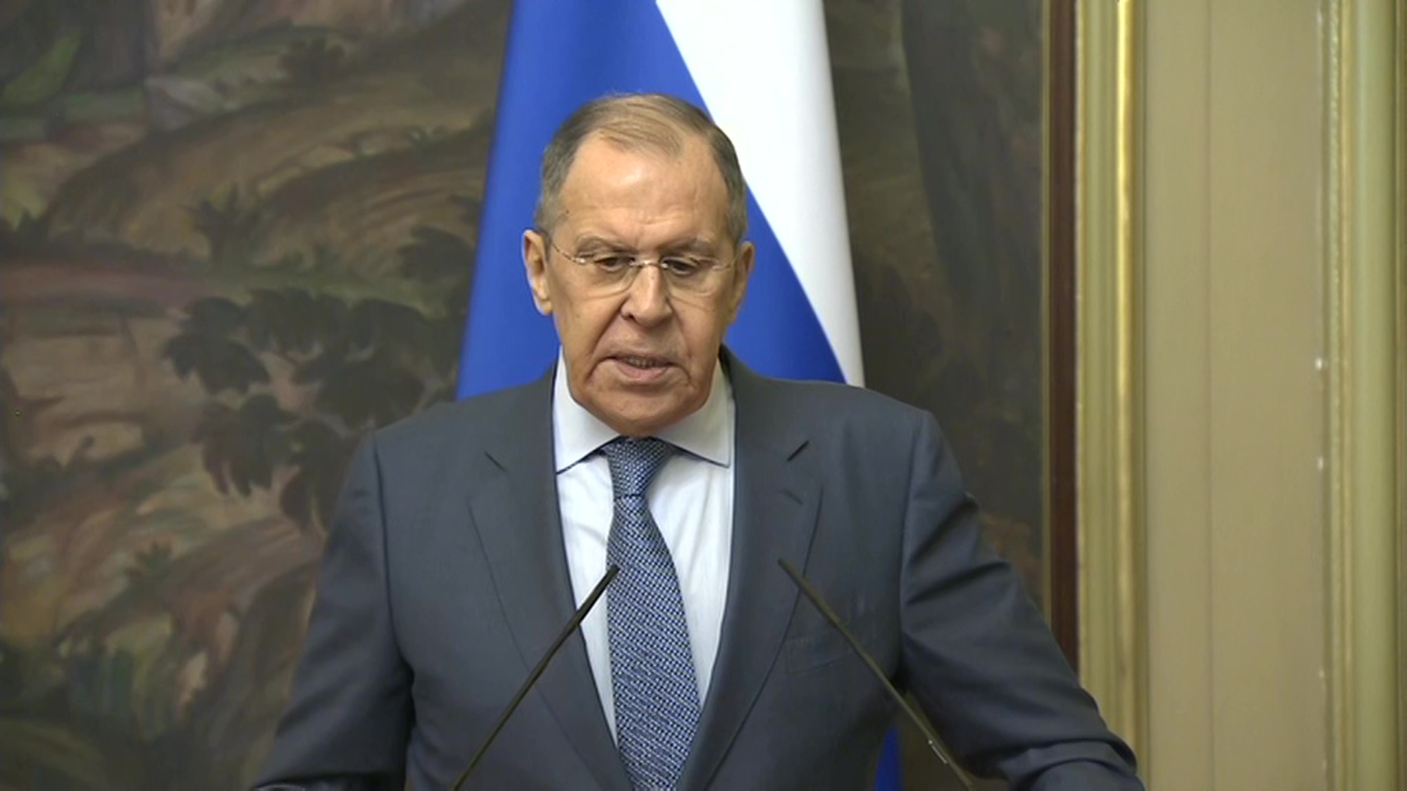 Лавров объяснил публикацию переписки с главами МИД Франции и ФРГ словом "достали"