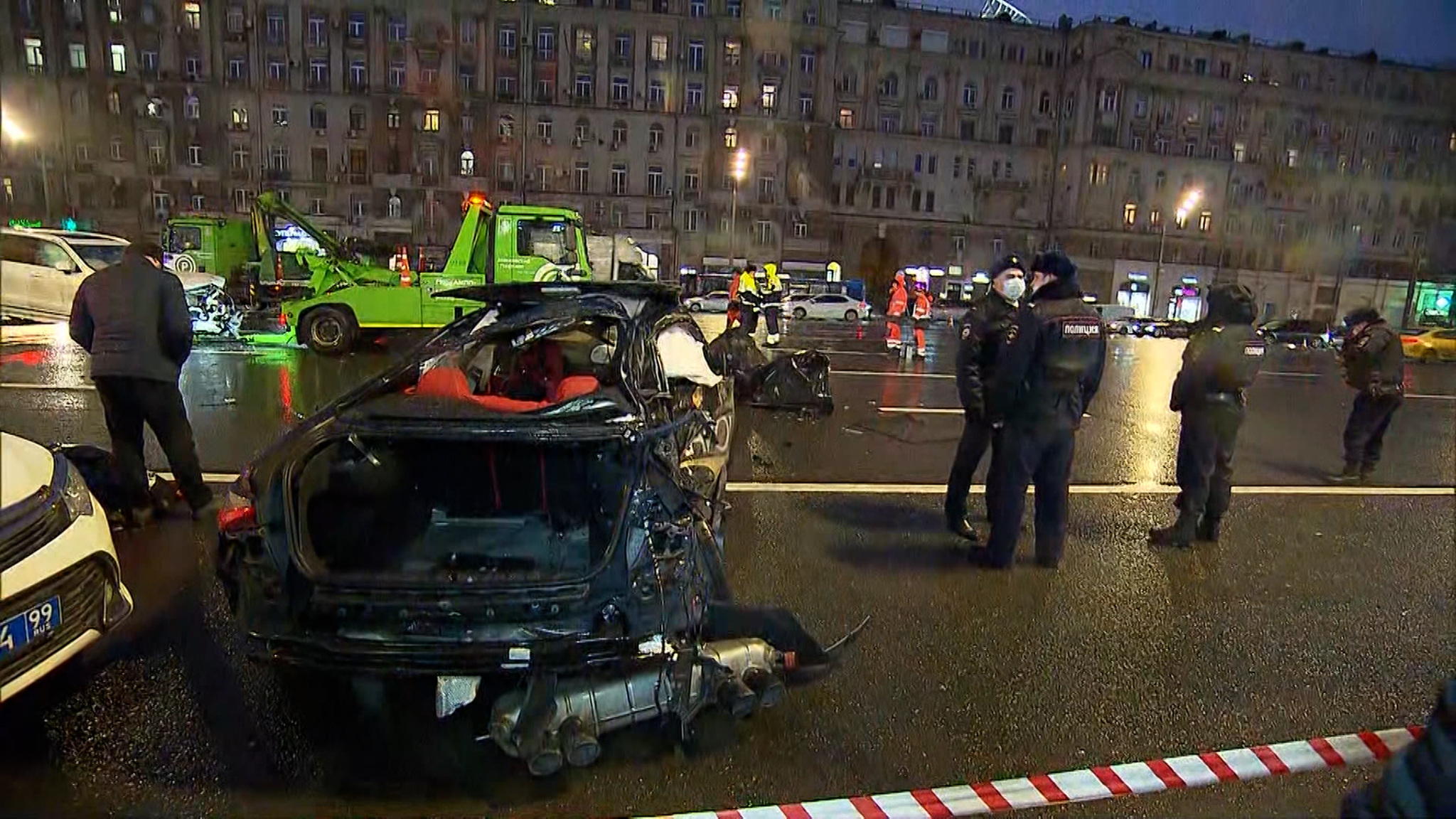 Причиной ДТП в центре Москвы стали "шашки" и высокая скорость