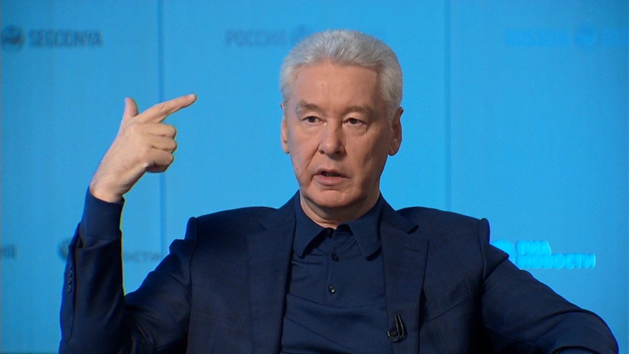 Сергей Собянин о реновации, переработке мусора, мигрантах на стройках и во дворах