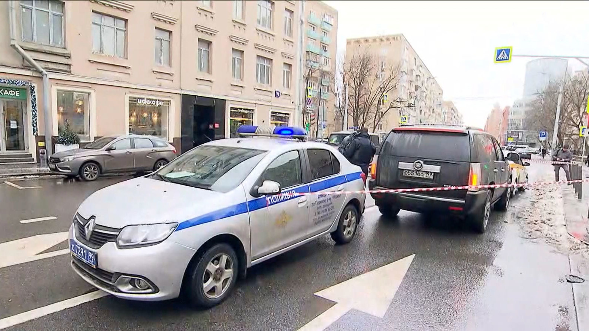 Стрельба в центре Москвы: начало конфликта попало на камеры