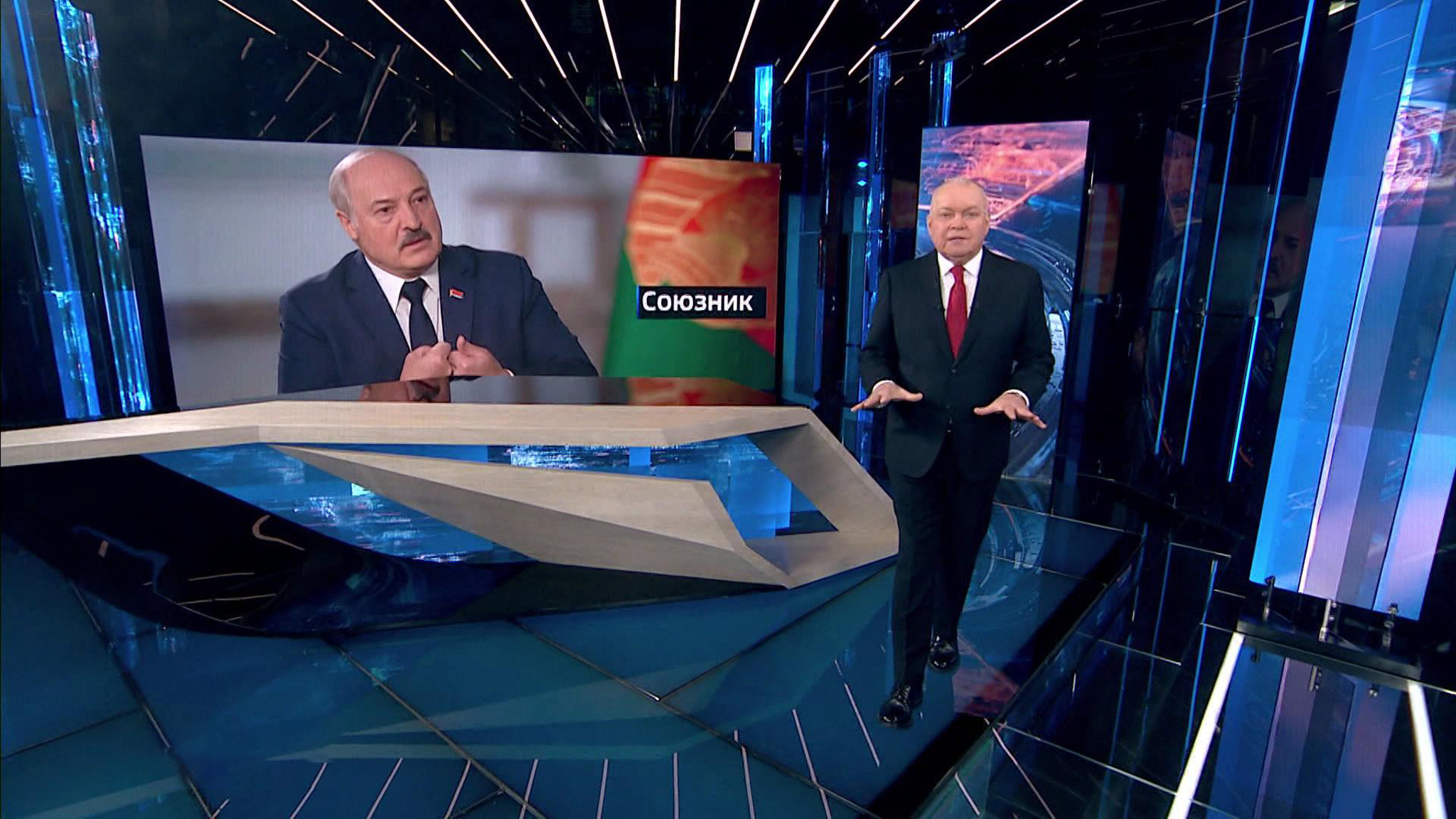 Лукашенко рассказал, почему Белоруссия перестала быть "третьим братом"