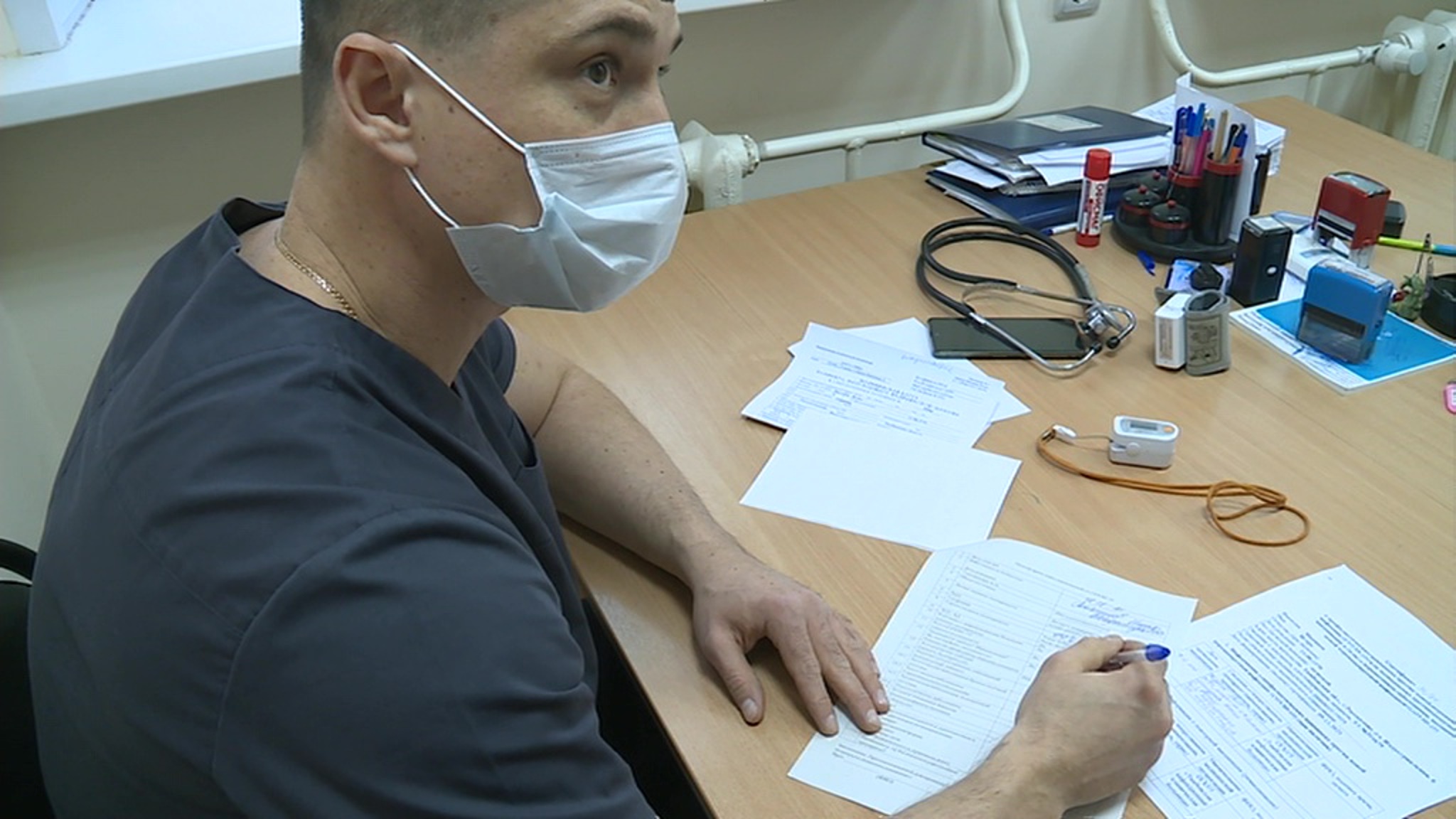 Платно и в отдельном кабинете: вакцинация иностранцев в Тамбовской области