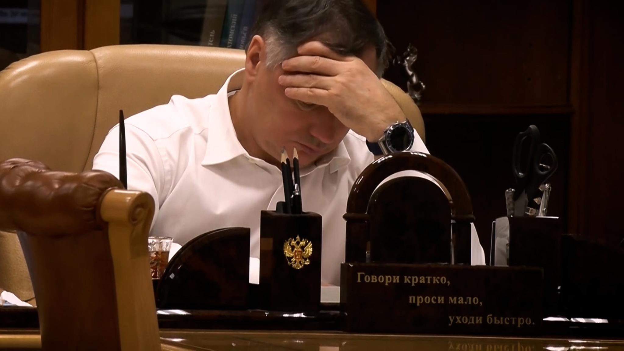 Хуснуллин не понимает, почему дорожает песок