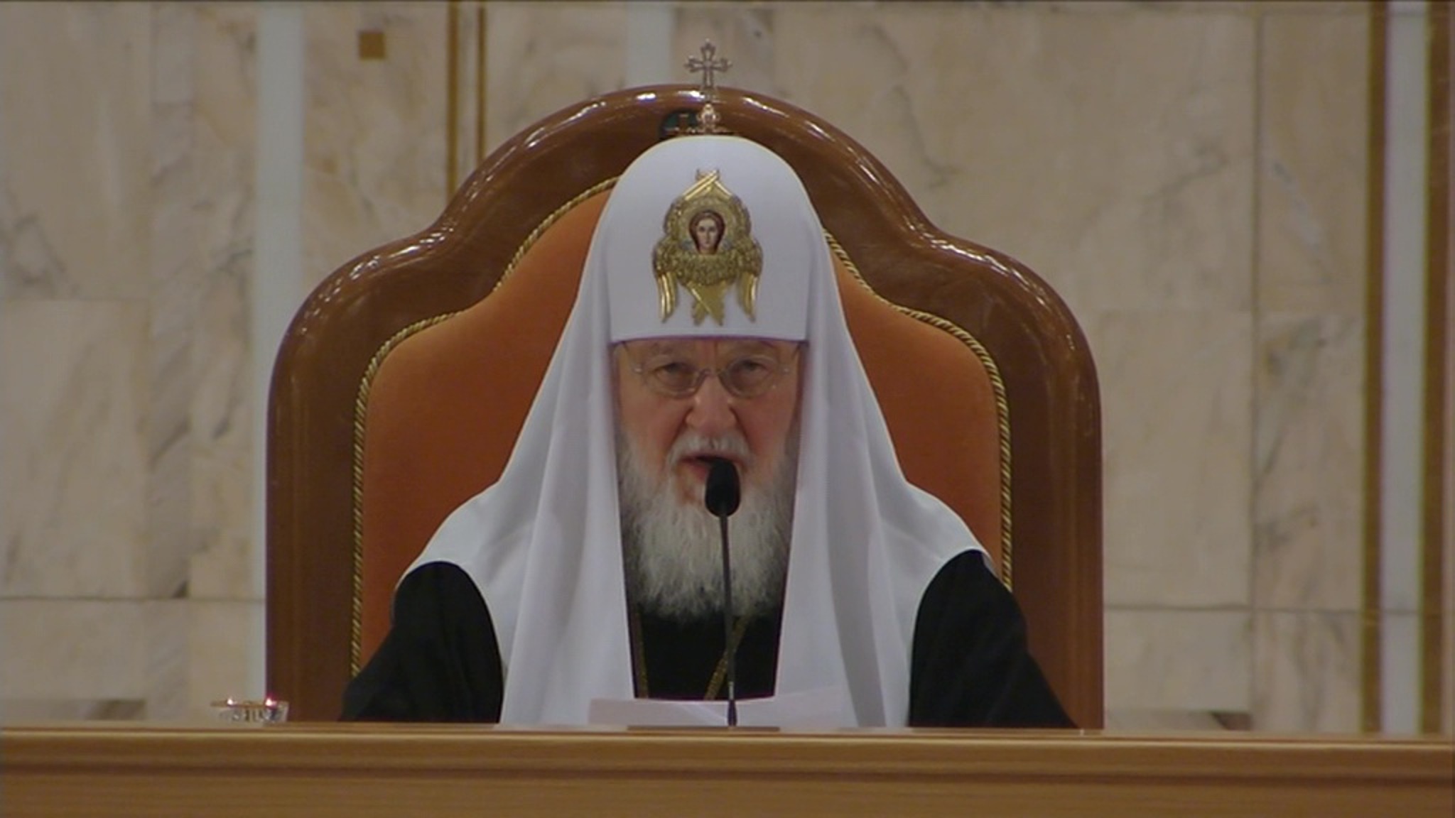 Патриарх Кирилл назвал грехом распространение мифов о вакцинации
