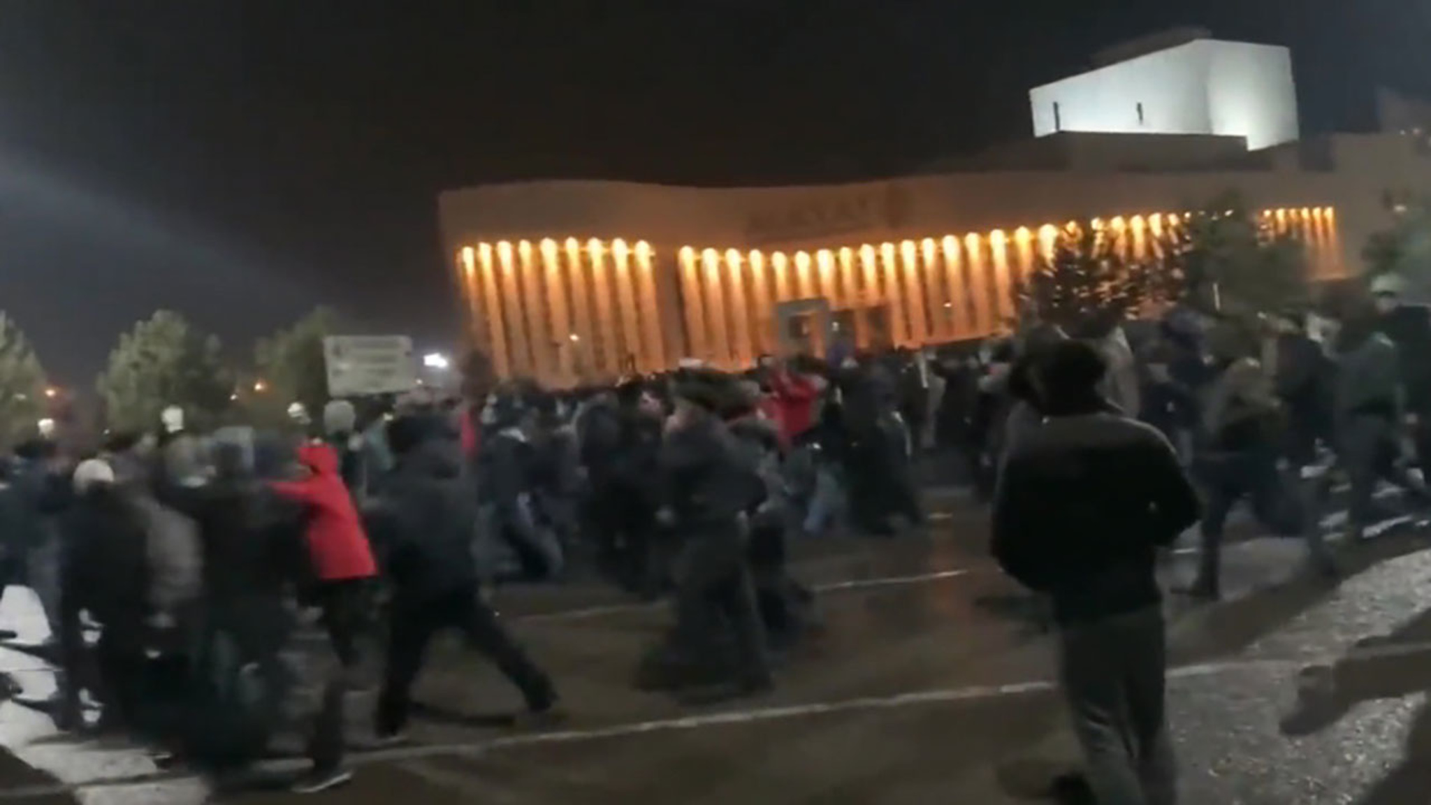 Ситуация в Алма-Ате взята под контроль