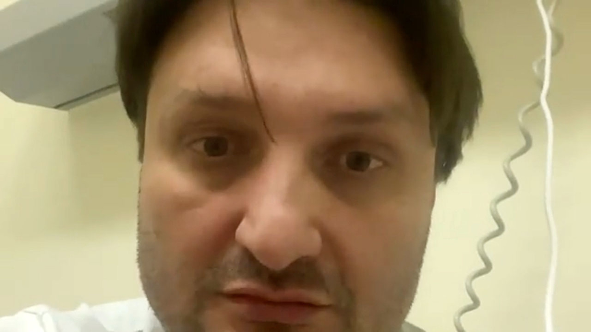 Запашный встретил Новый год в больнице