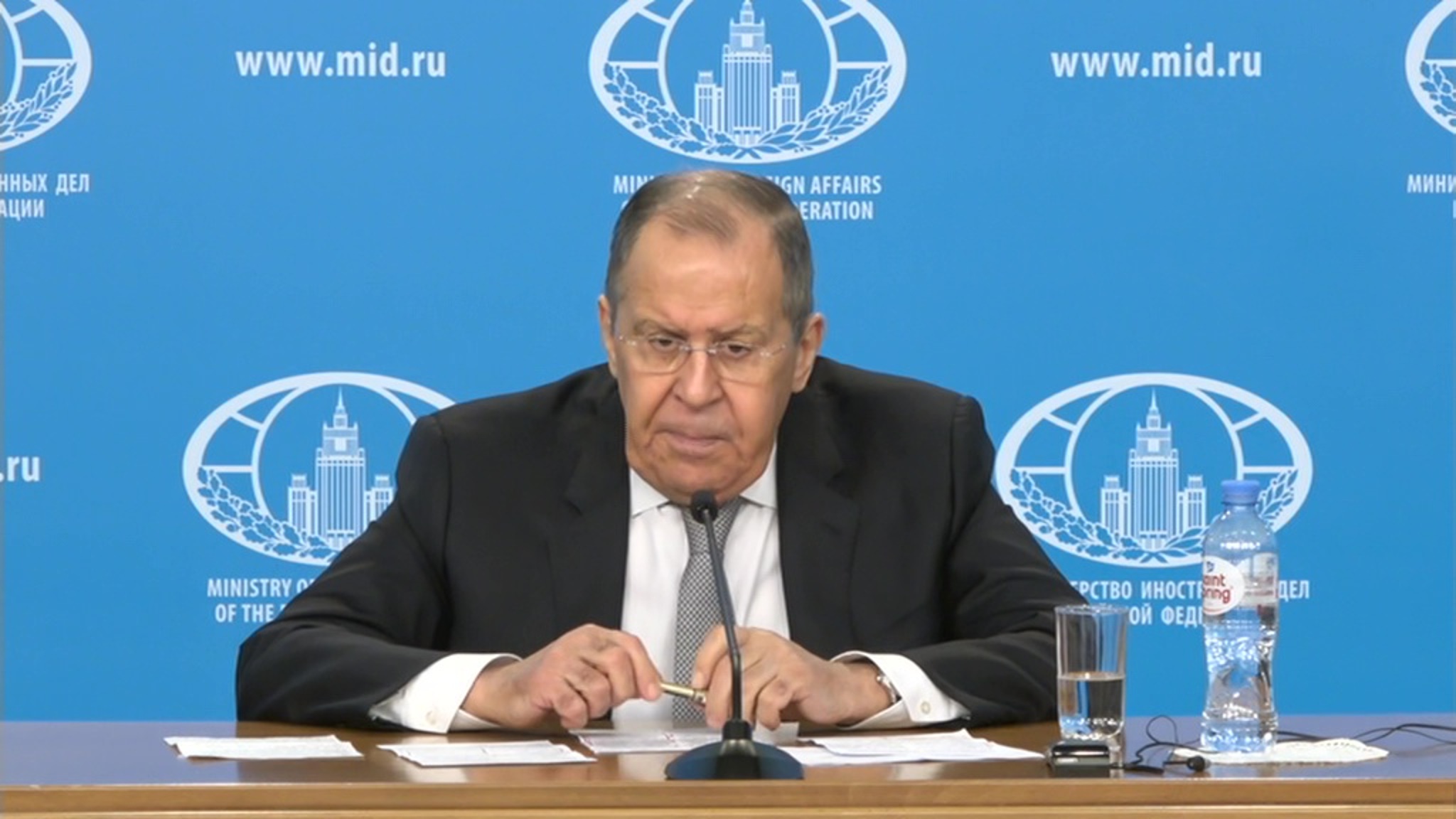 Сергей Лавров: США за месяц не смогли изучить наши предложения
