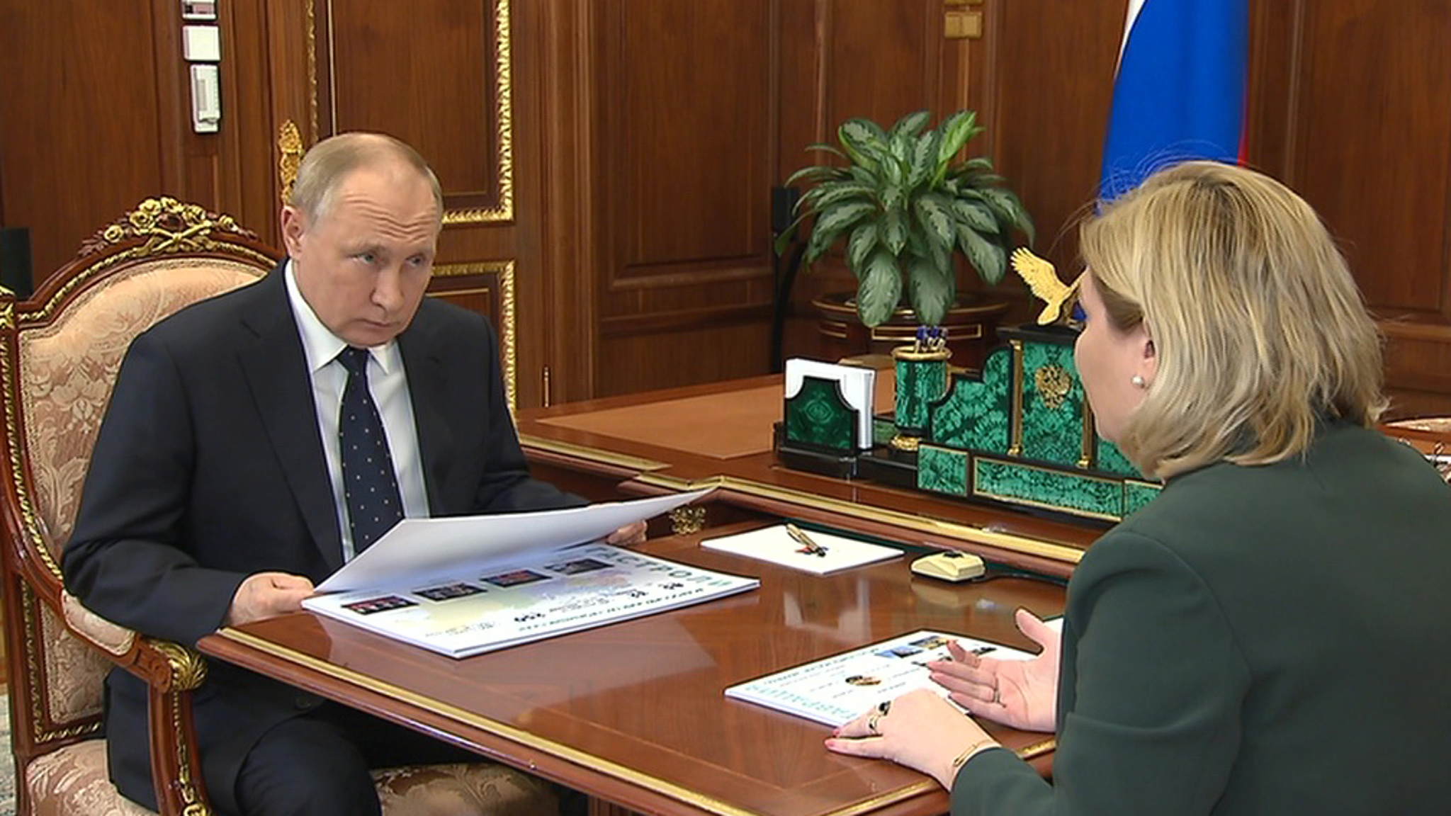 Культура в условиях пандемии: встреча Путина и Любимовой