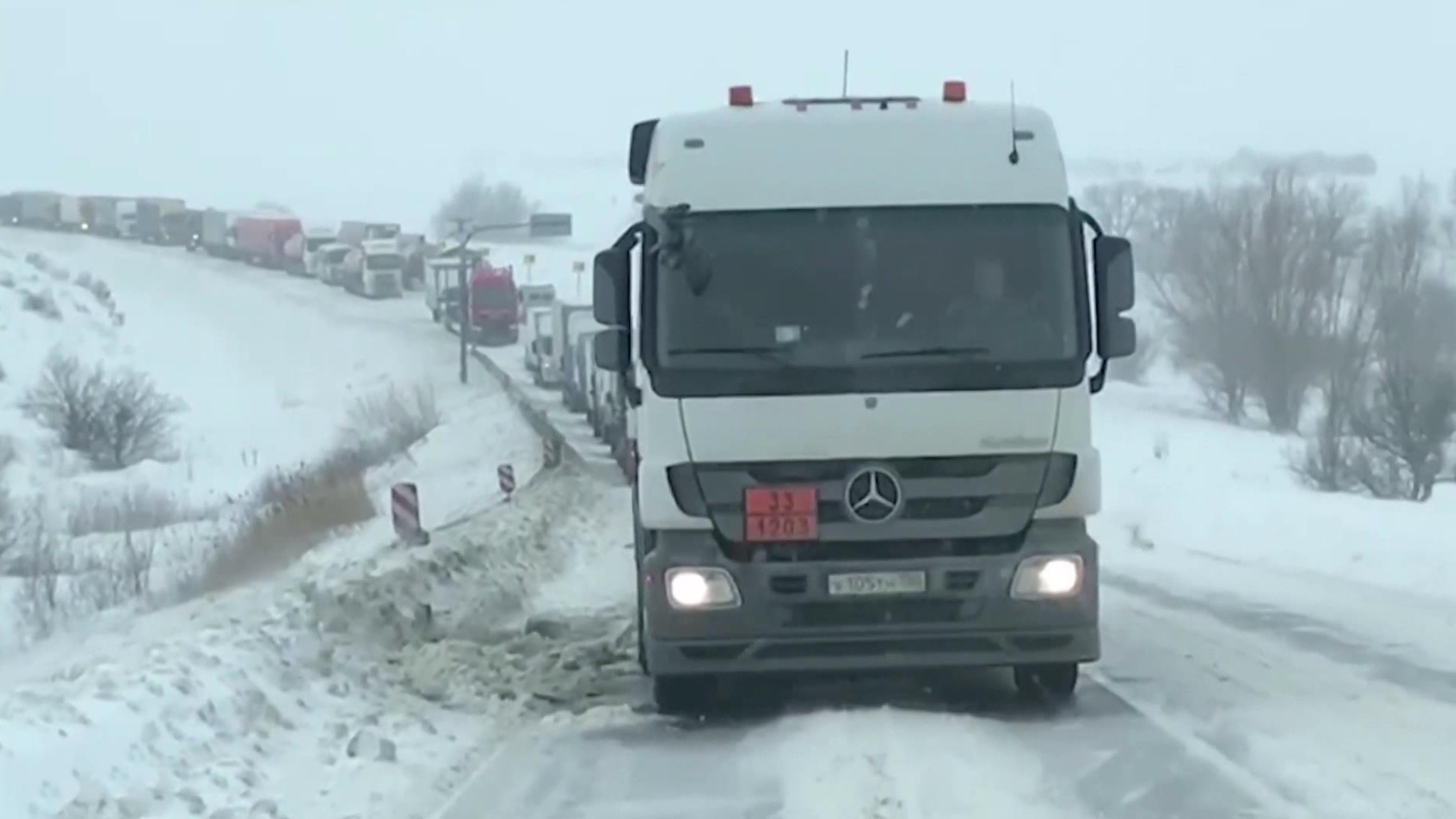 Погода разбушевалась: тревожные прогнозы синоптиков