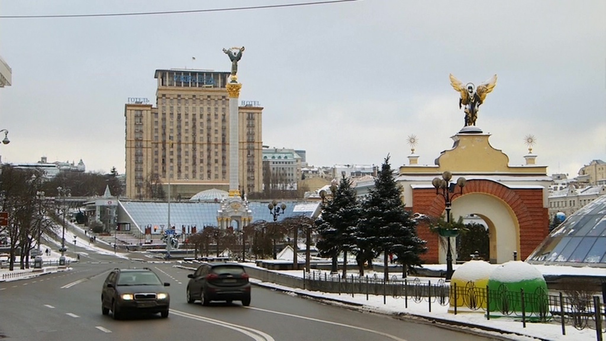 Запад подталкивает Украину к войне