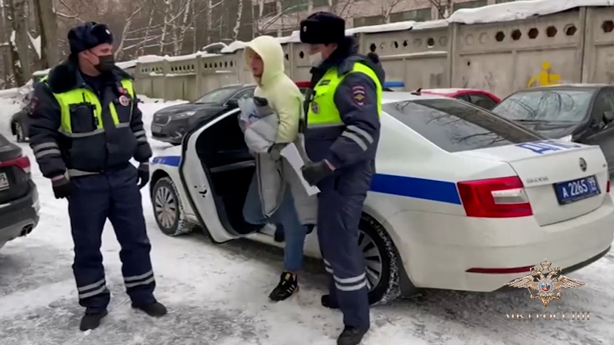 В Москве блогера-лихача задержали подписчики в форме