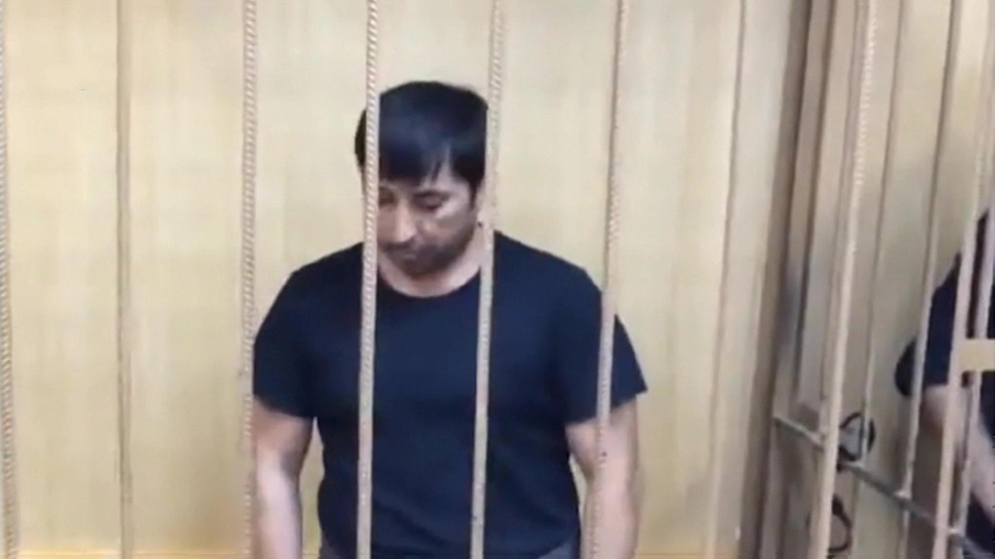 Экс-офицер ВДВ осужден за похищение американца