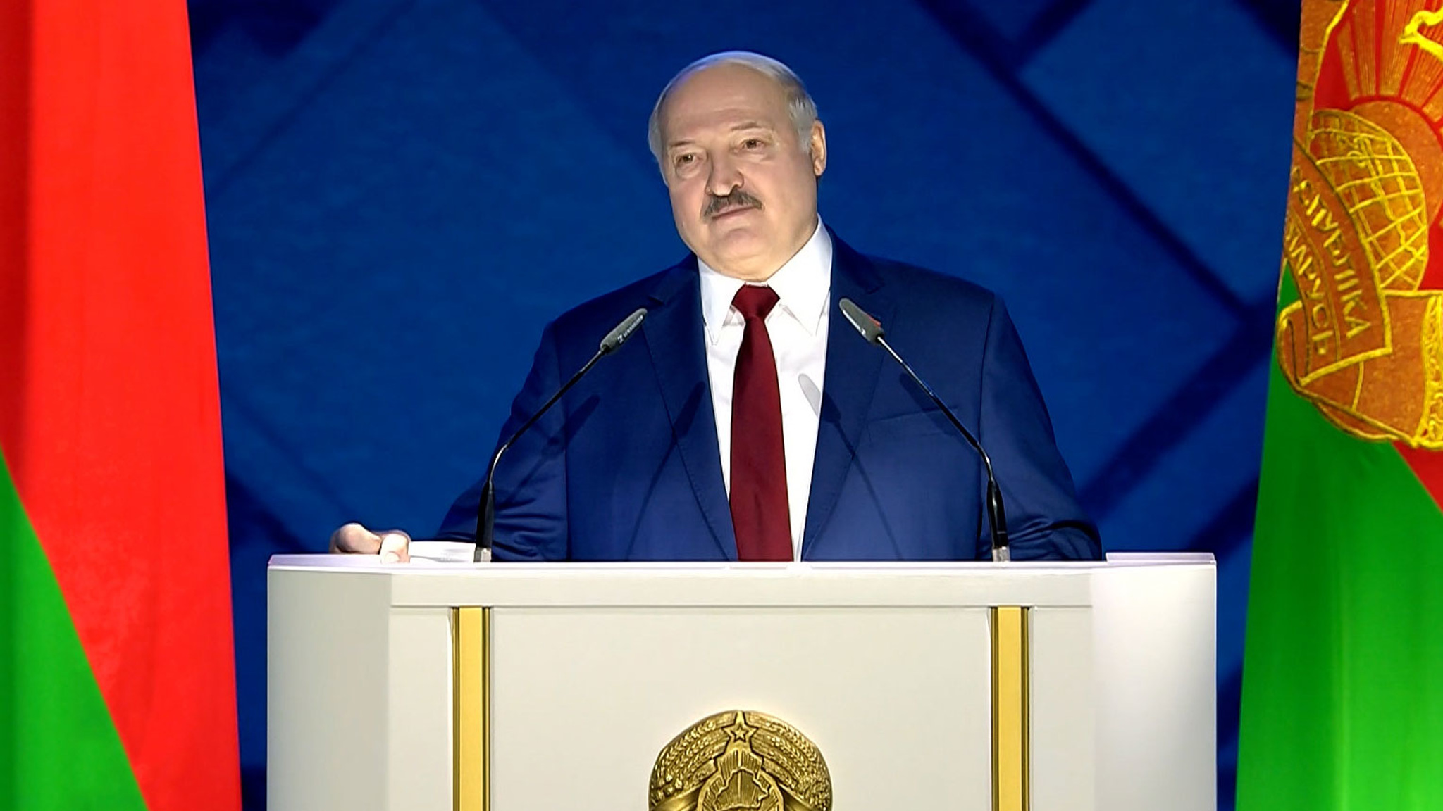 "Диктатор" Лукашенко готов уйти на покой