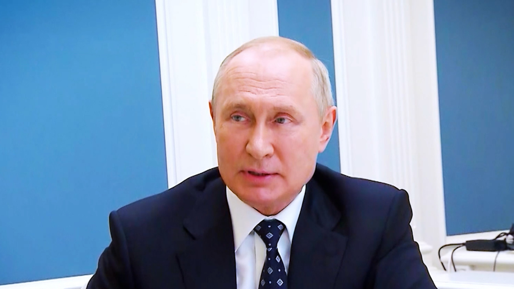 Встречи с Макроном и с судьями: планы президента