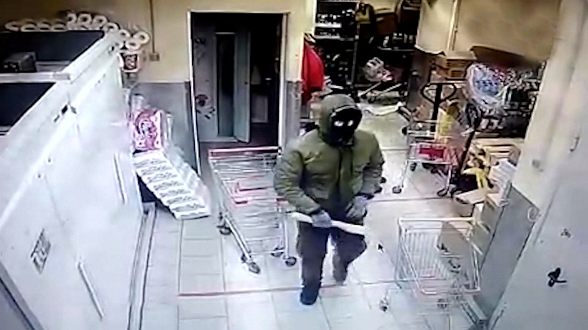 Жестокое ограбление и убийство кассира в Истре: суд арестовал налетчиков