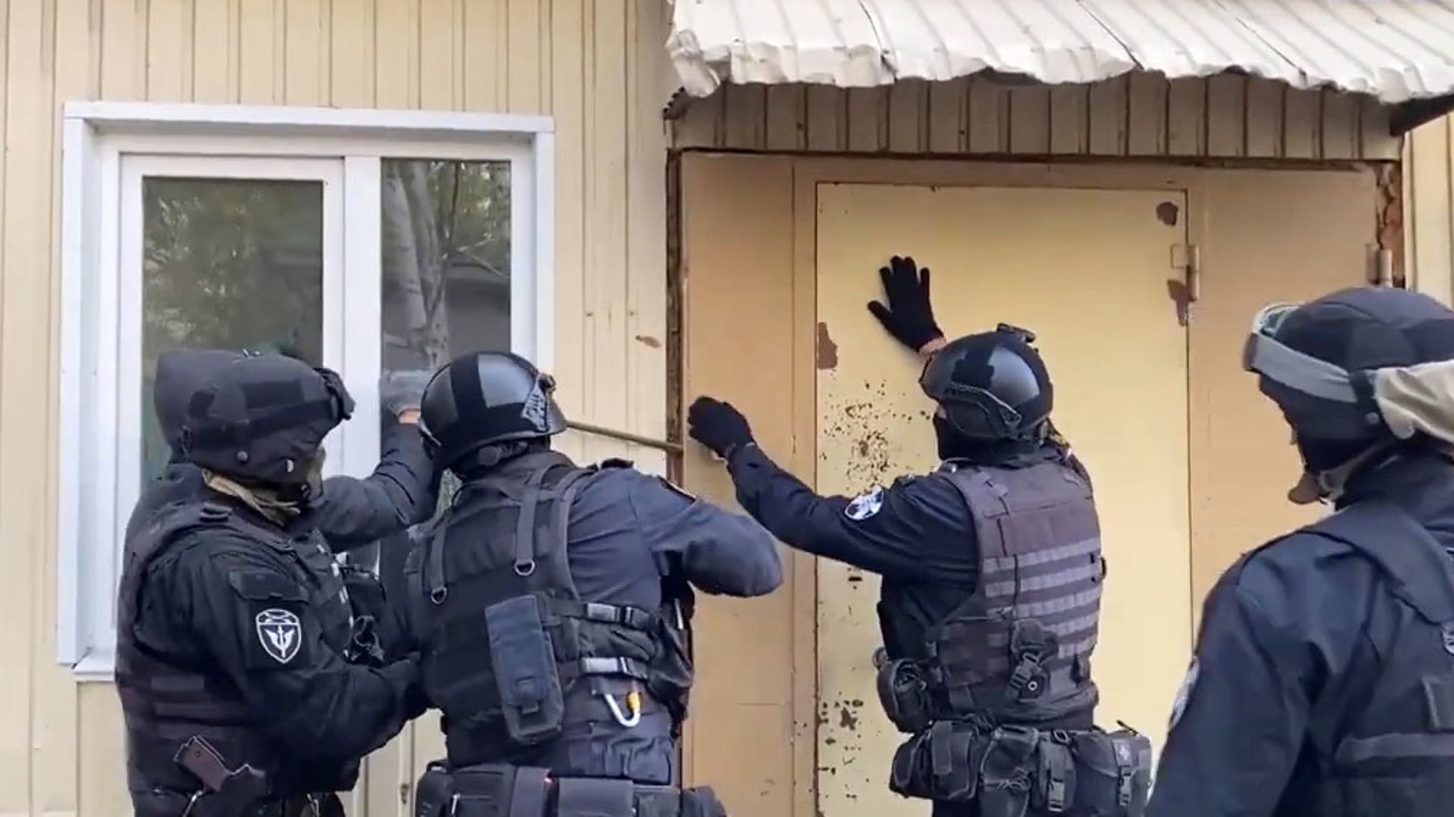 В Омске ликвидирован завод по производству поддельного алкоголя