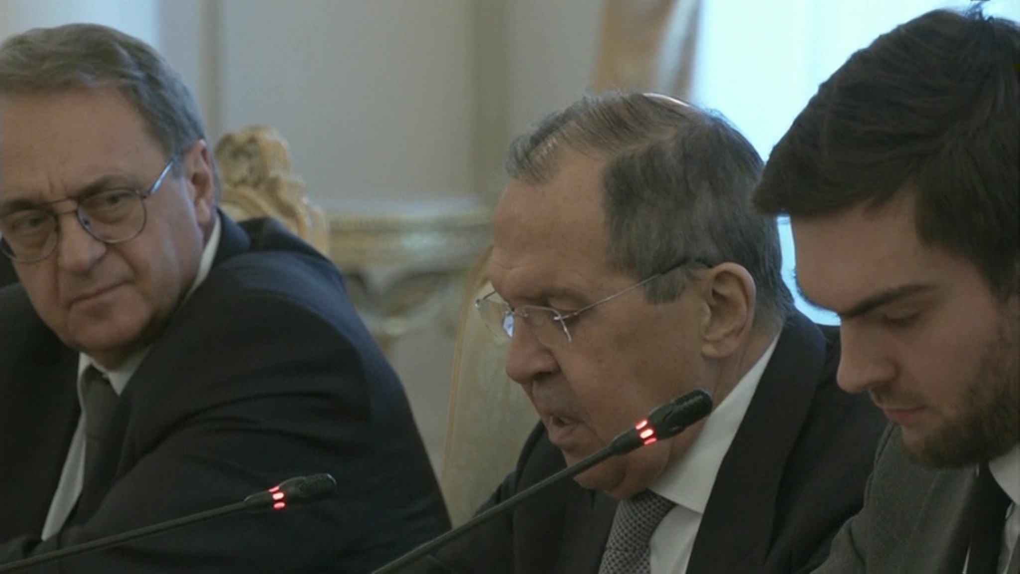 Лавров: Россия не позволит действиям Запада влиять на отношения с Сирией