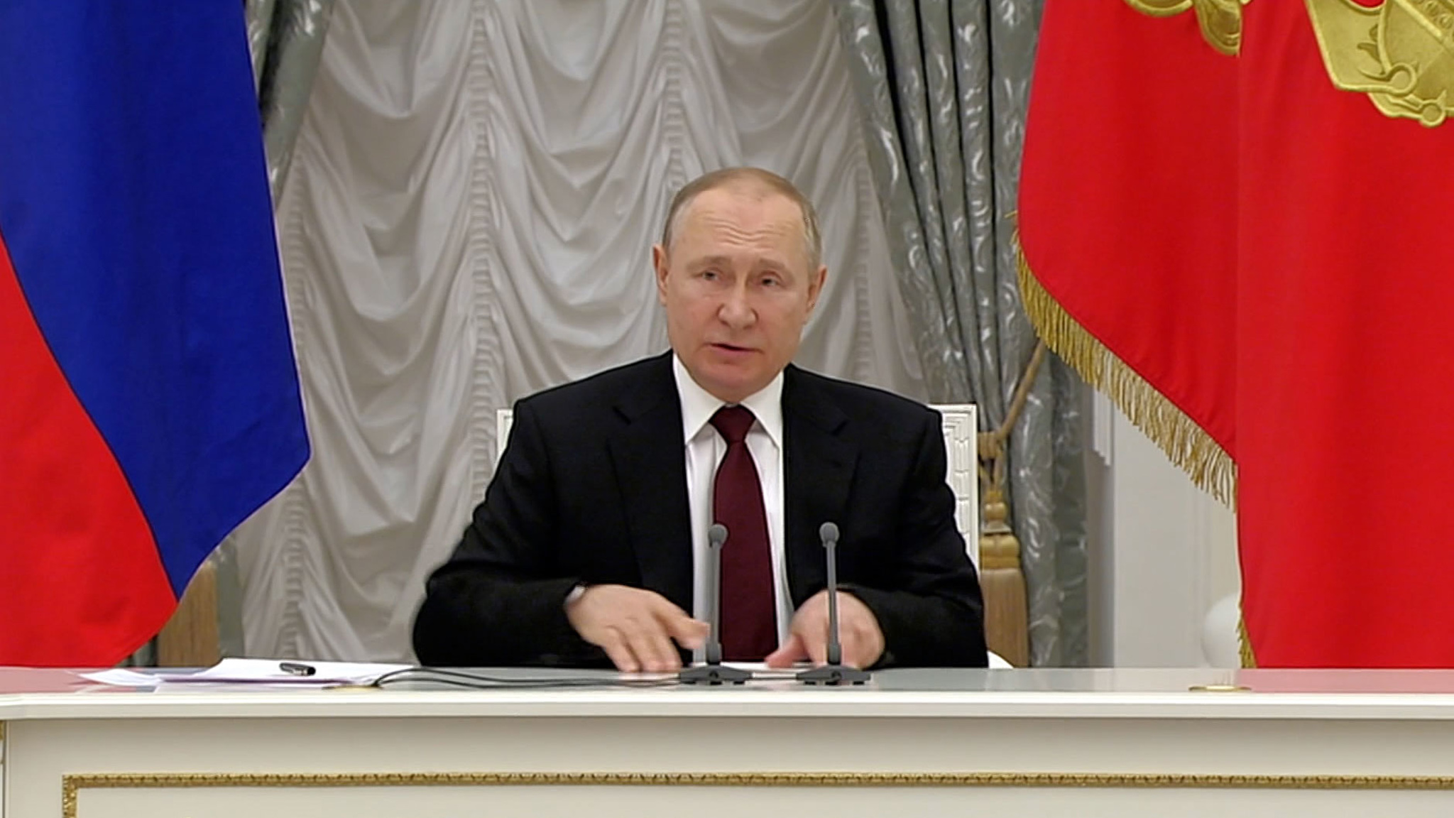 Путин напомнил Совбезу, как складывалась ситуация в Донбассе