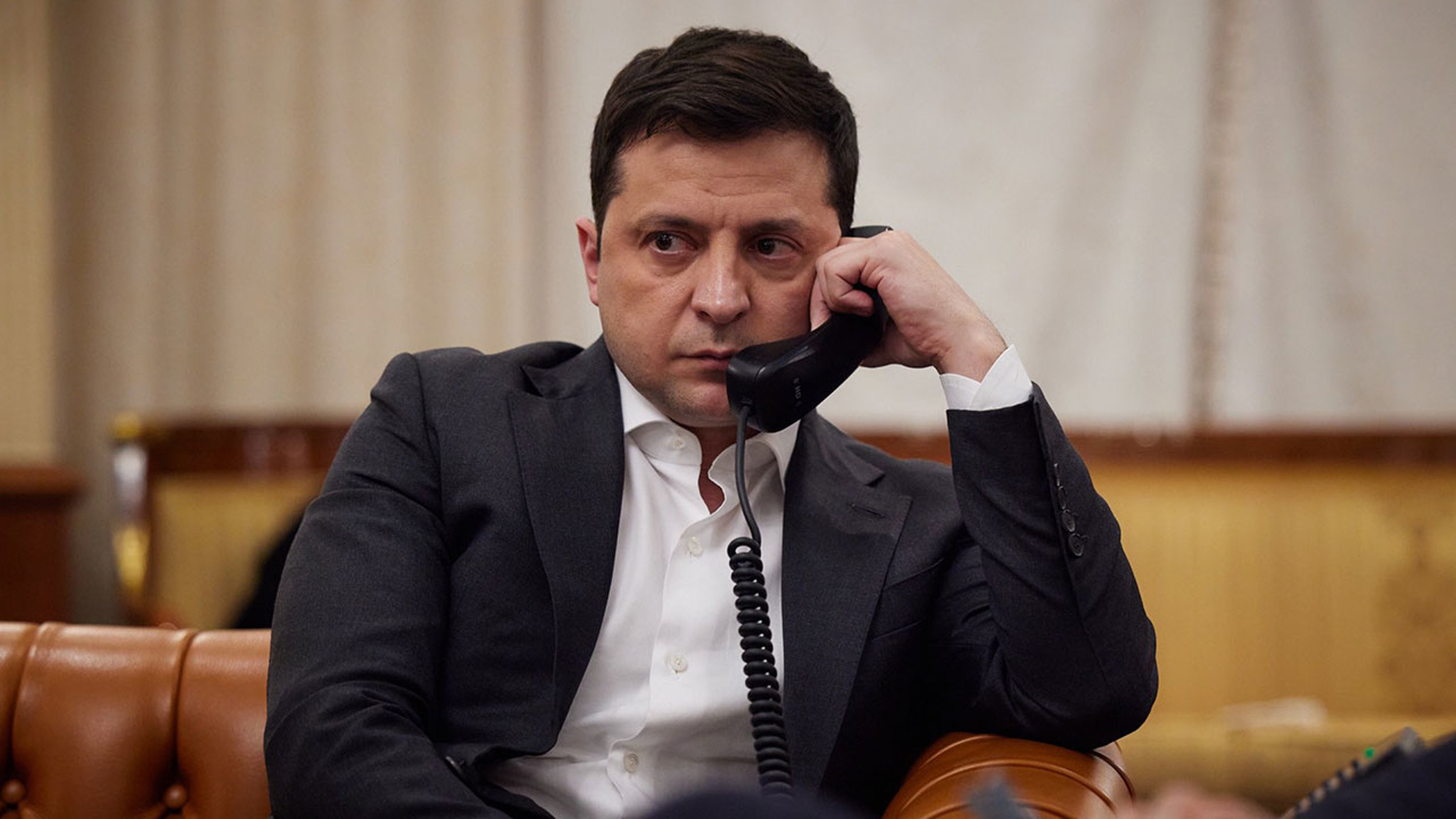 Владимир Зеленский готовит обращение по итогам заседания СНБО