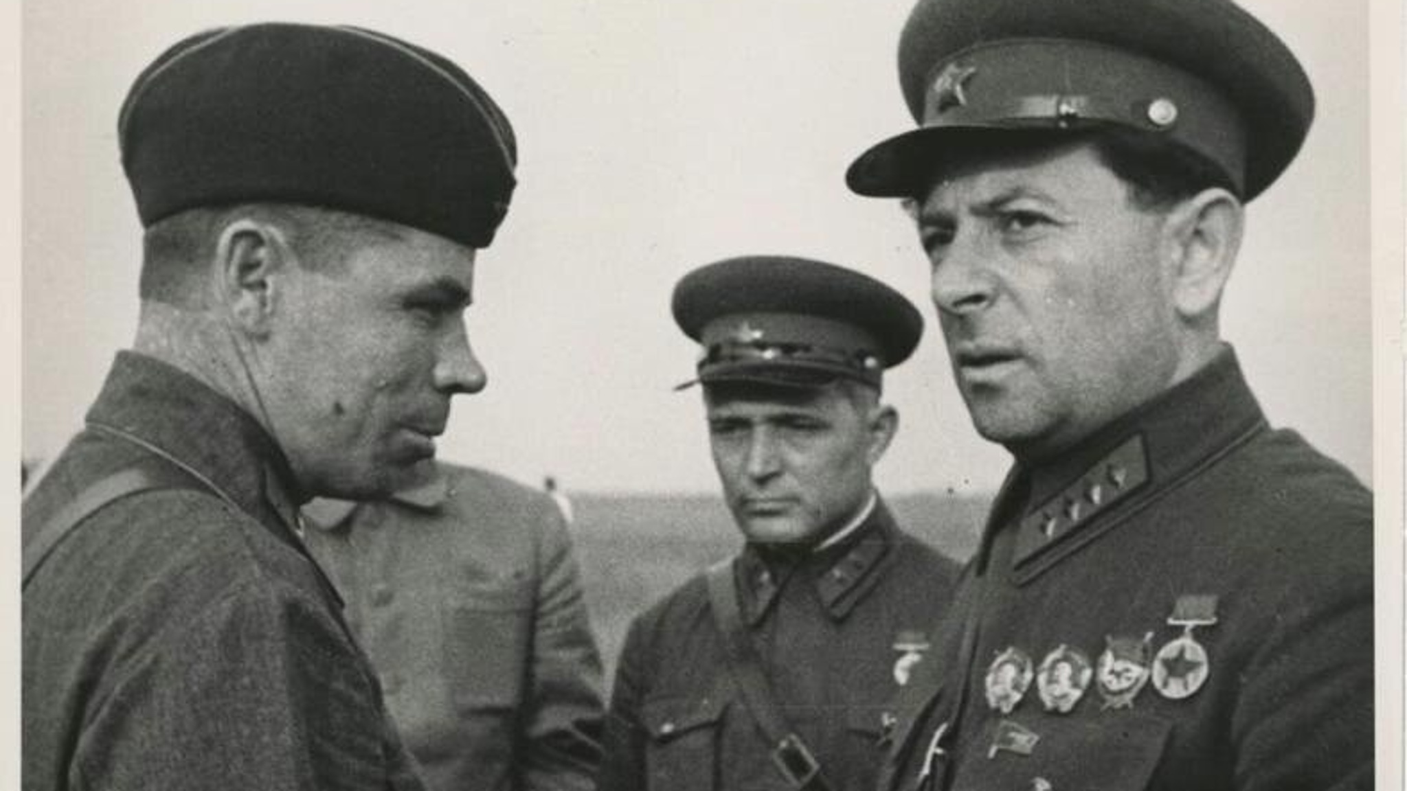 Крым в 1942-м году. Мехлис. Атака в грязи