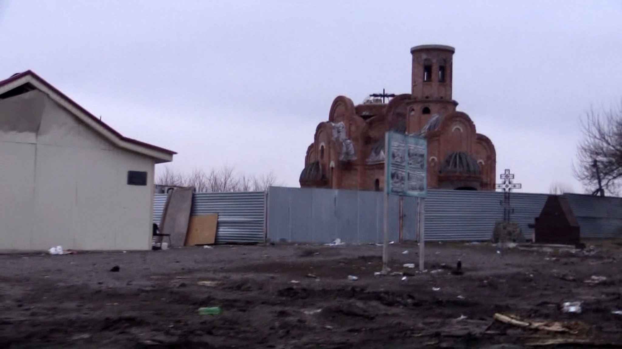 Всех беженцев опросят следователи