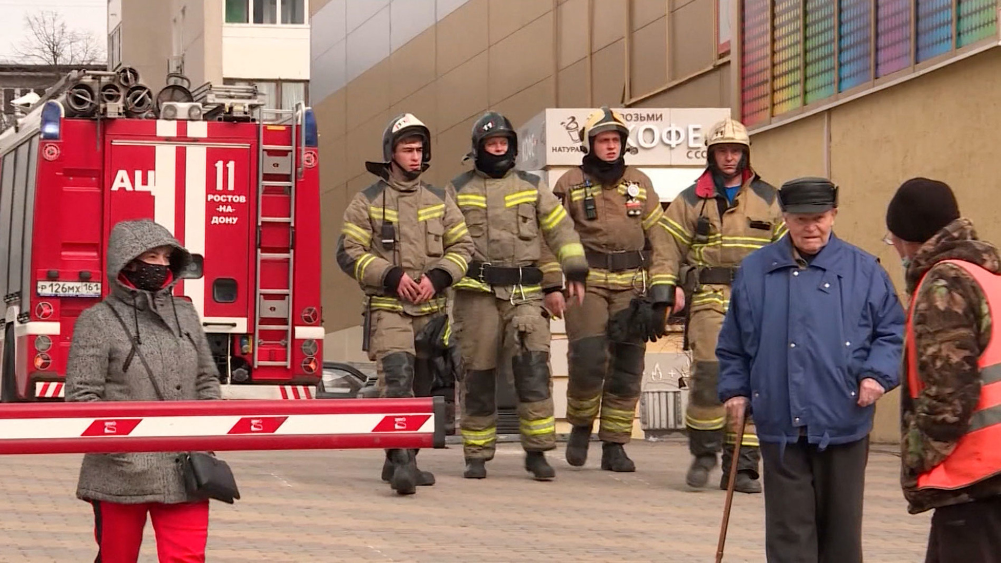 Кто стоит за телефонным терроризмом