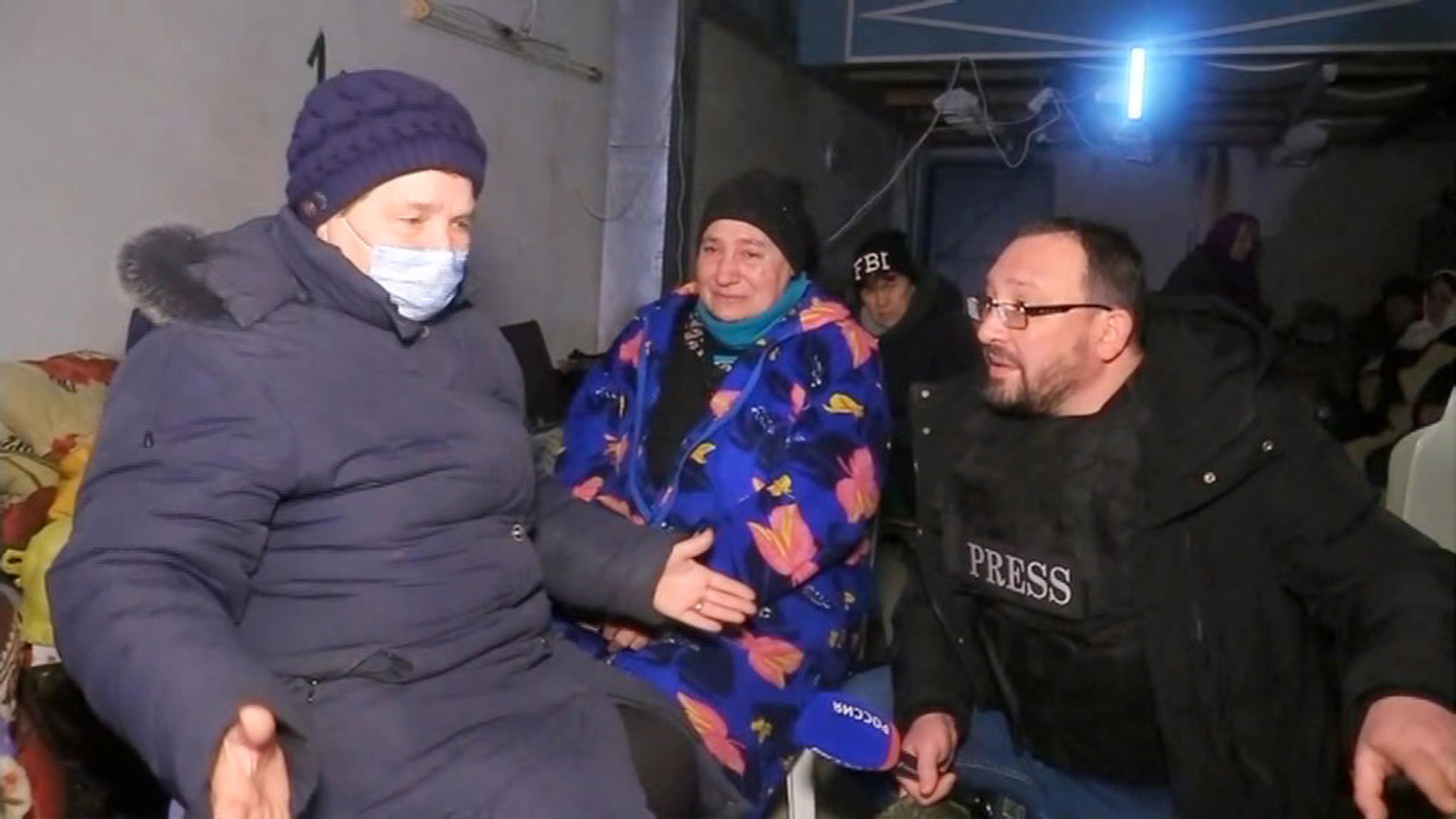 Украинские войска при отступлении обстреливают населенные пункты