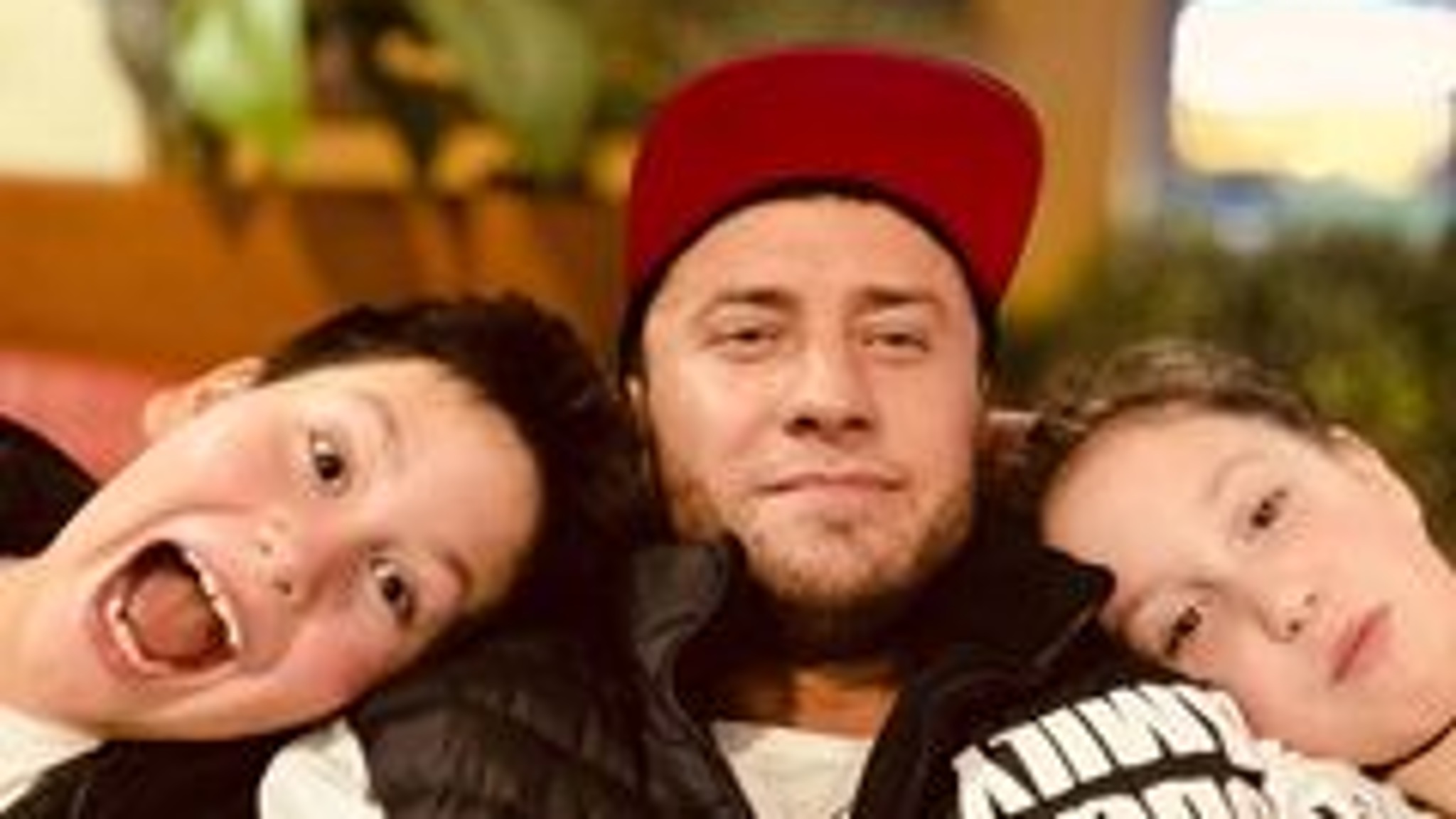 Прилучный поздравил дочь с днем рождения