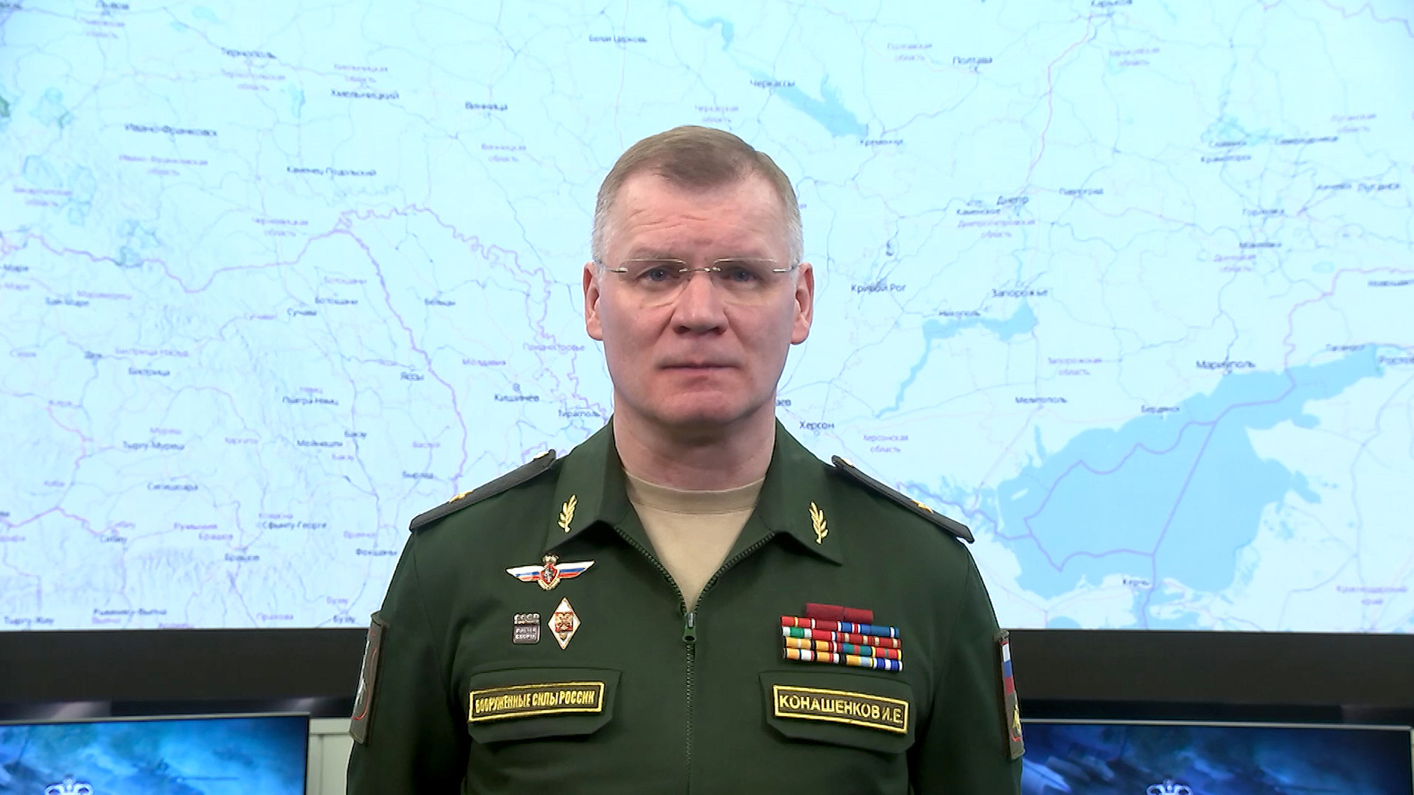 Украинские боевики в Мариуполе прикрывались мирными жителями