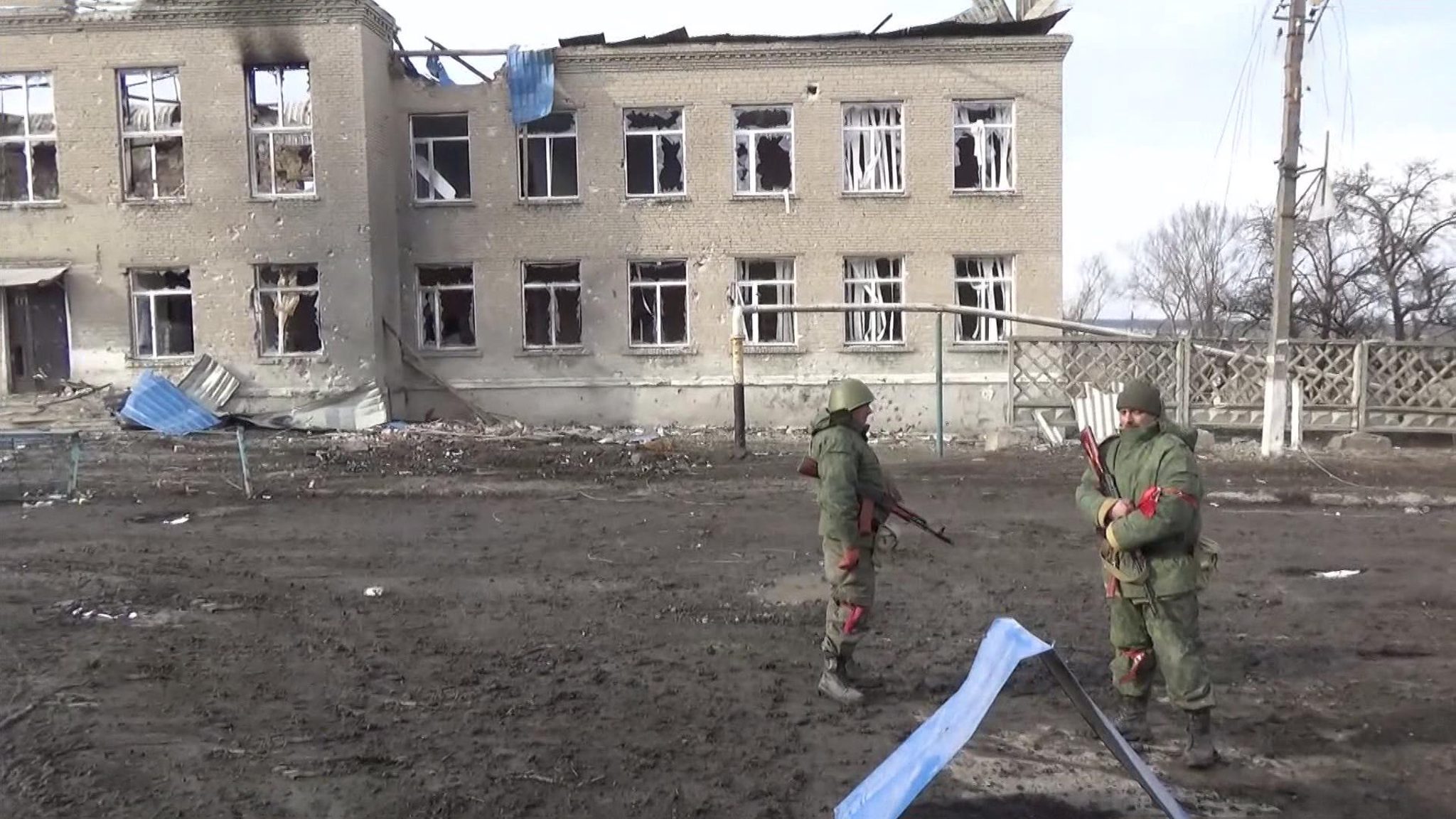 Жители Волновахи стали свободны: нацбатальоны стреляли беженцам в спину