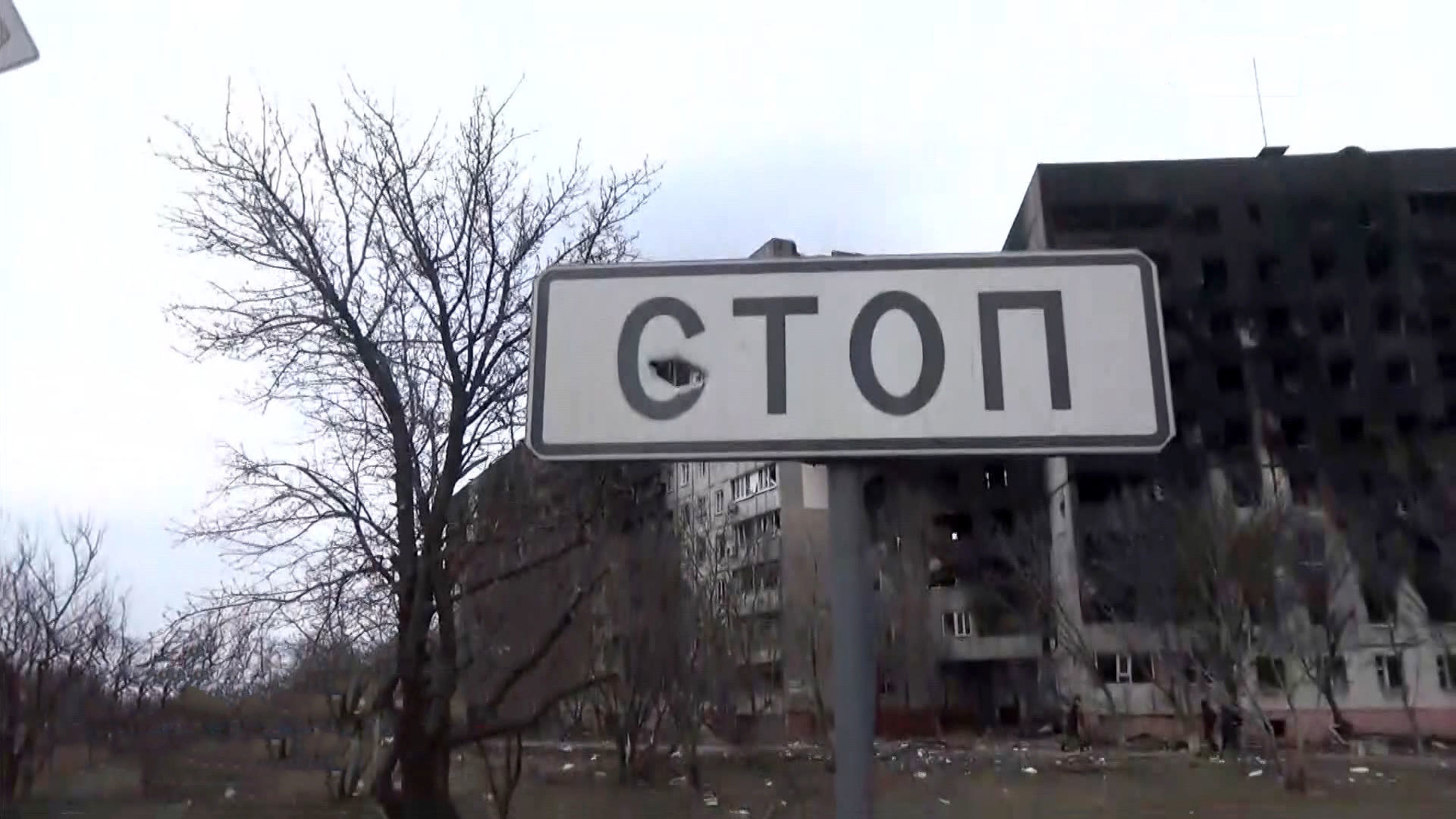 "Нам говорили, что русские плохие, а они нам помогли": обстановка в Мариуполе